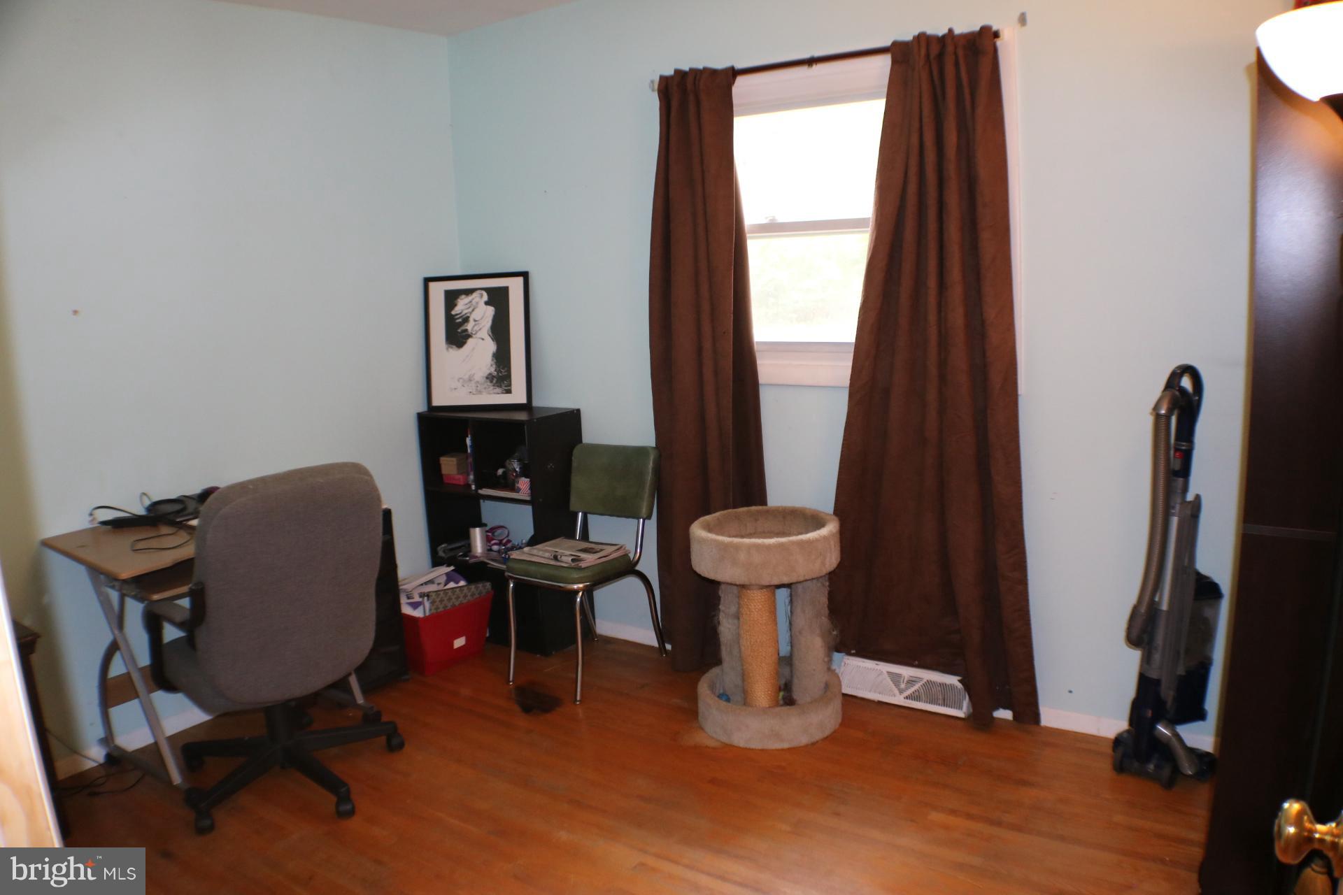 KNOLLWOOD ESTATES - Residential