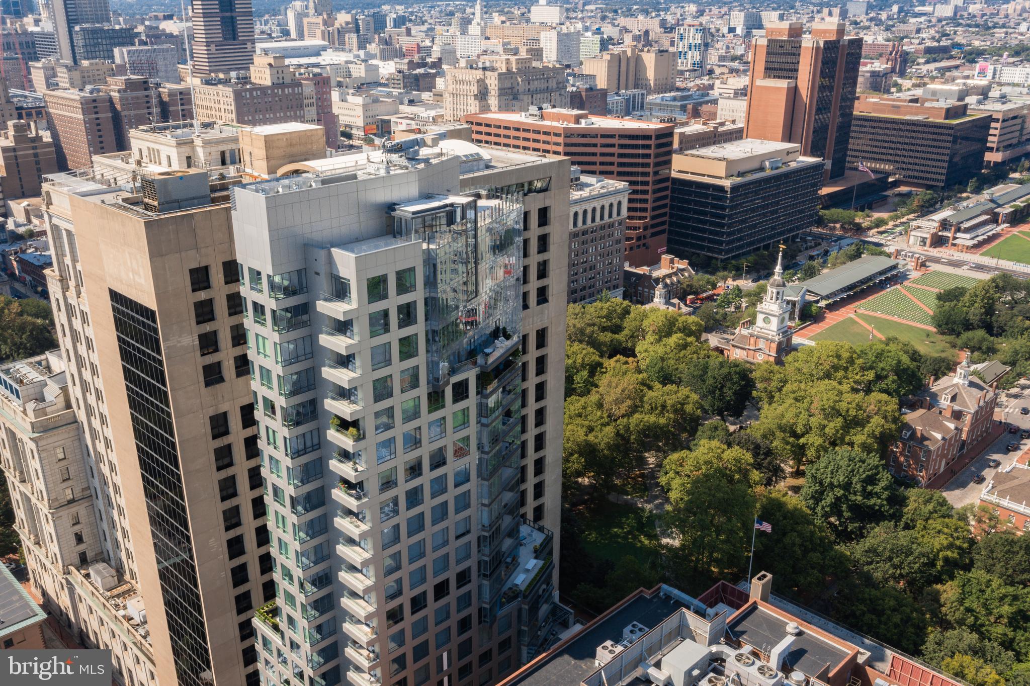 WASHINGTON SQ - Residential