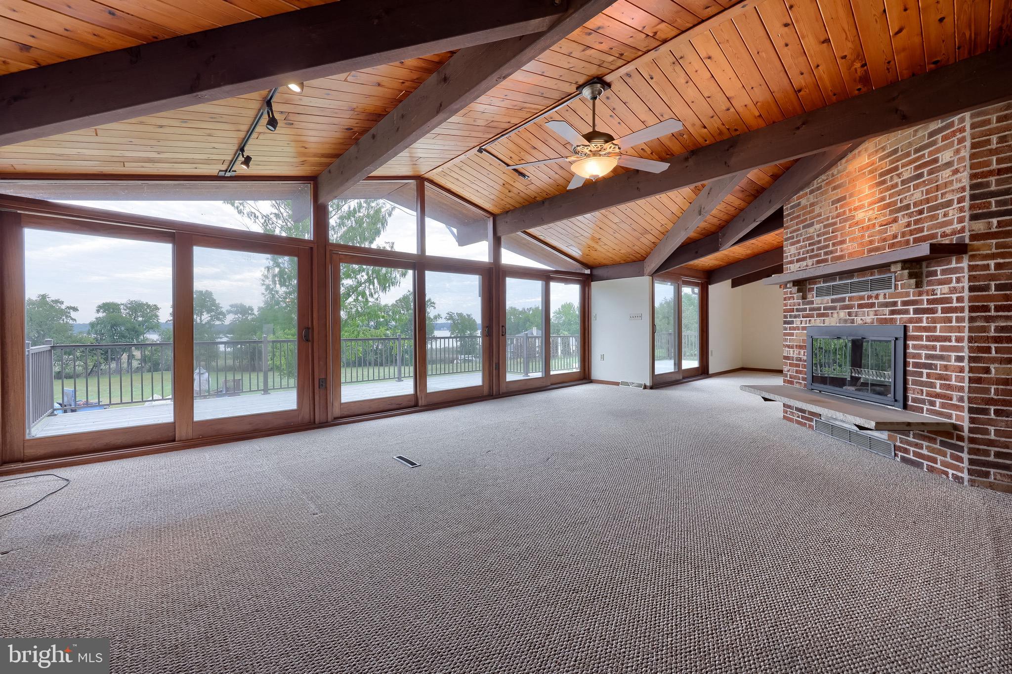 ELK RIVER - Residential