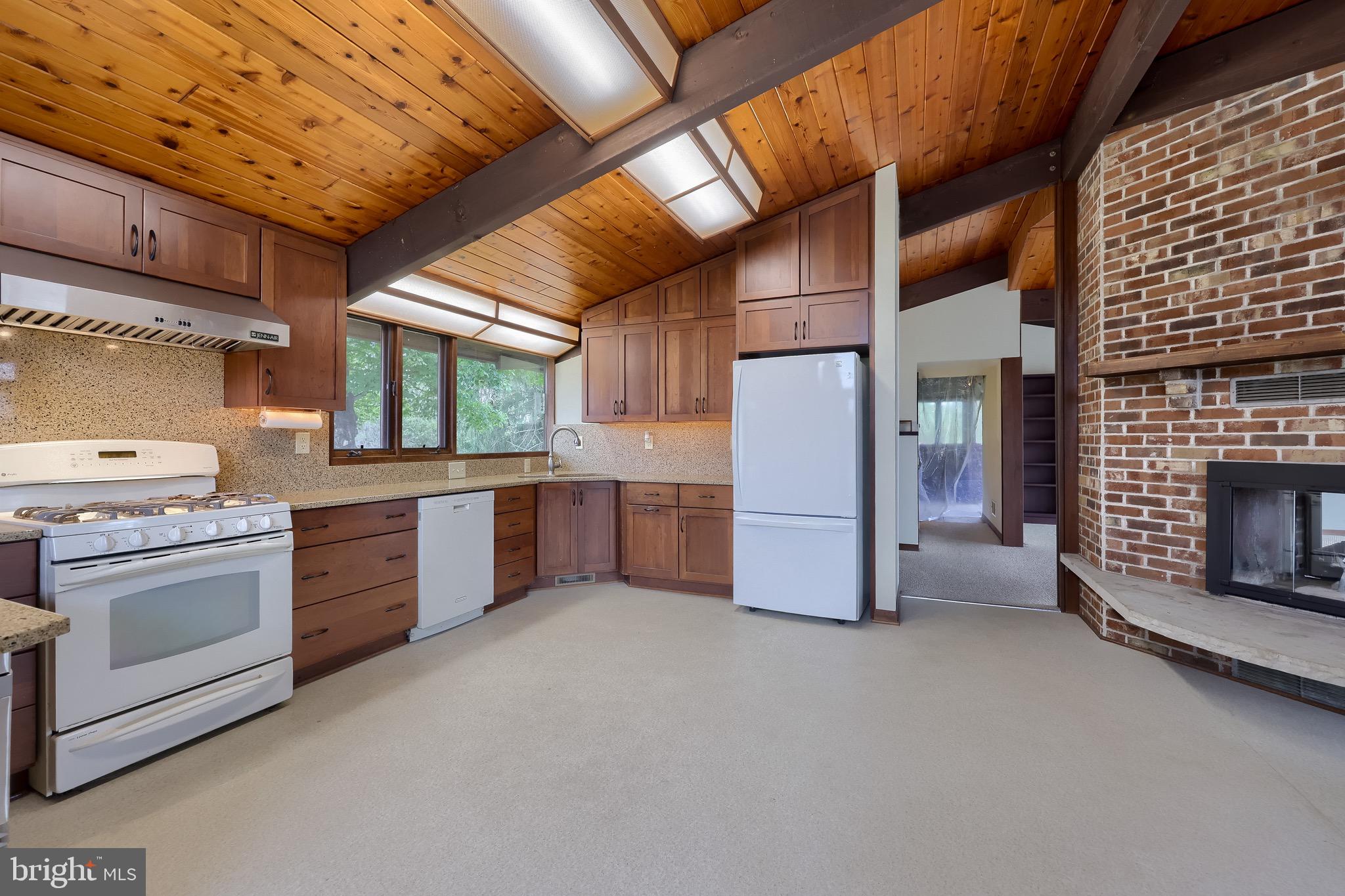 ELK RIVER - Residential