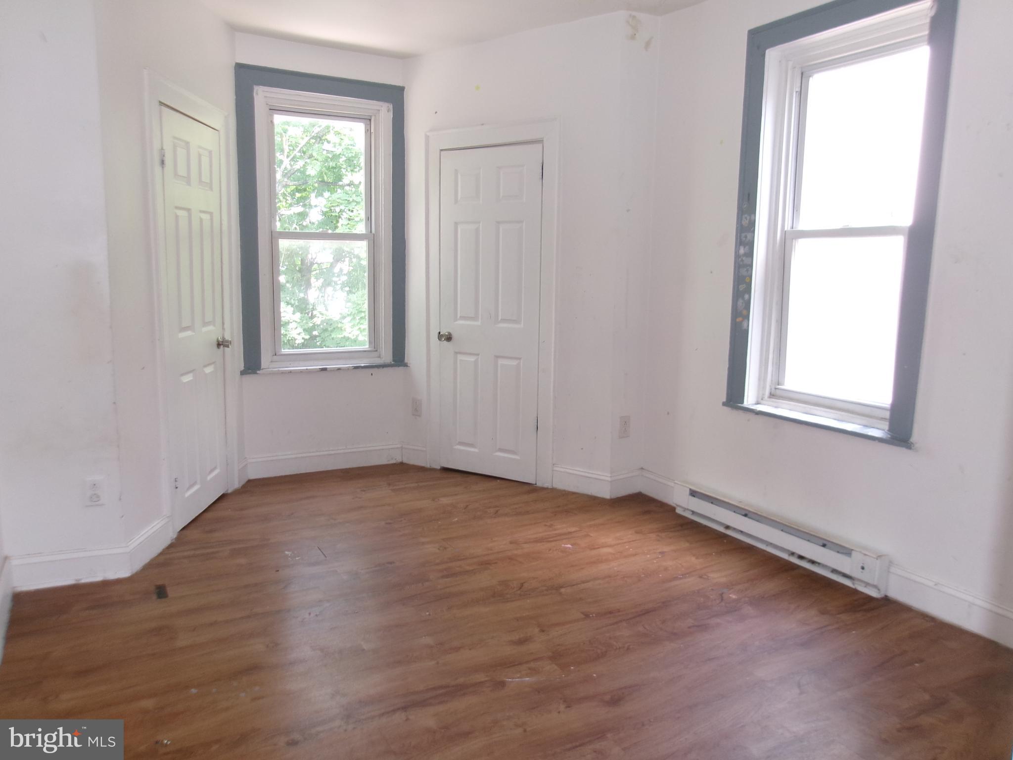 COBBS CREEK - Residential
