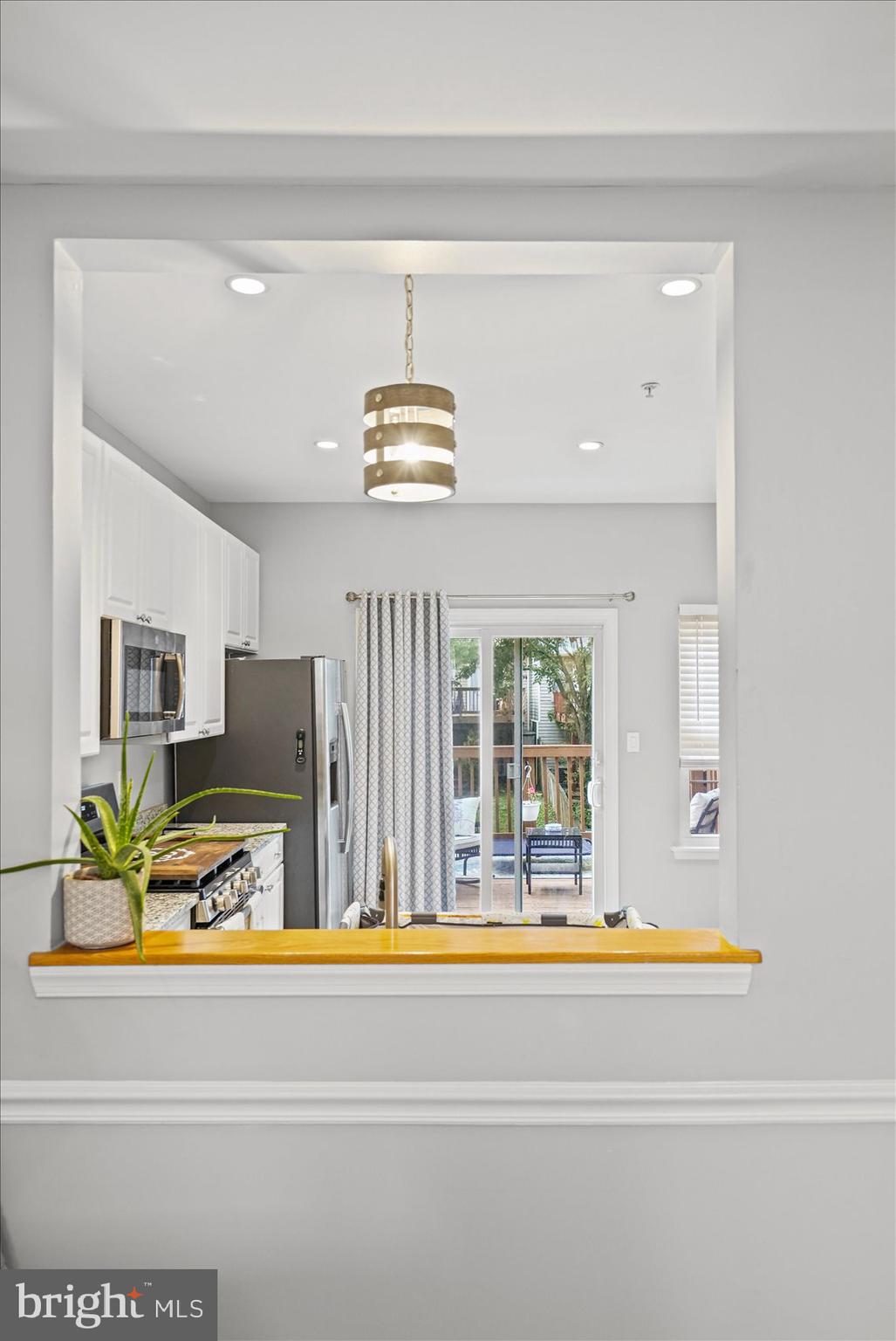 HICKORY OVERLOOK - Residential