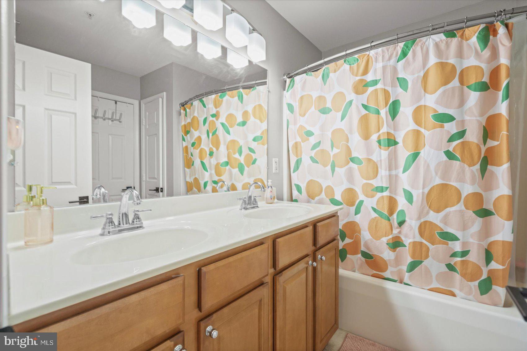 HICKORY OVERLOOK - Residential