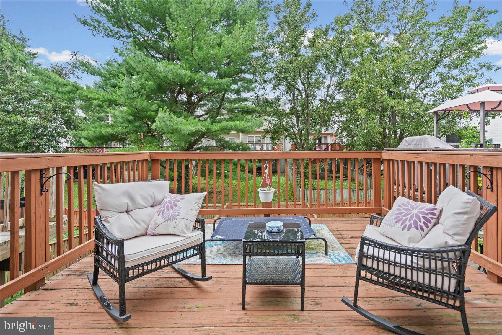 HICKORY OVERLOOK - Residential