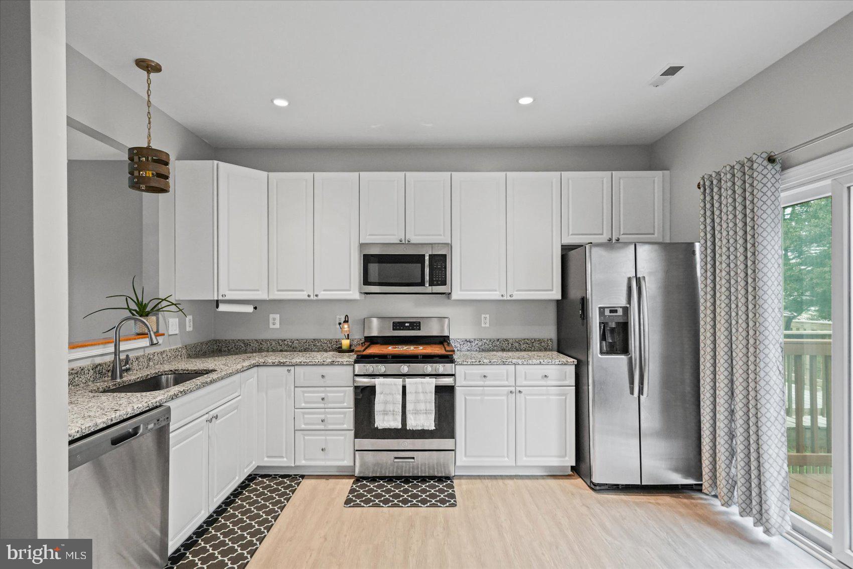 HICKORY OVERLOOK - Residential