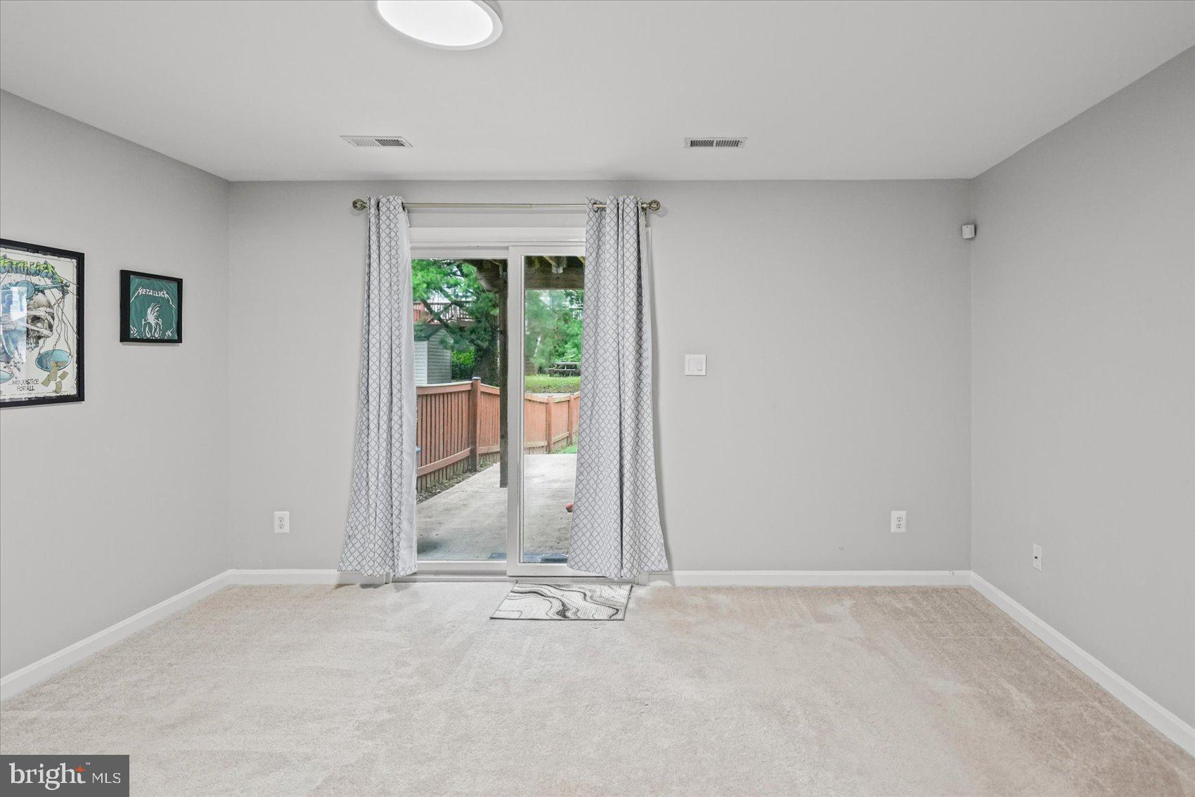 HICKORY OVERLOOK - Residential