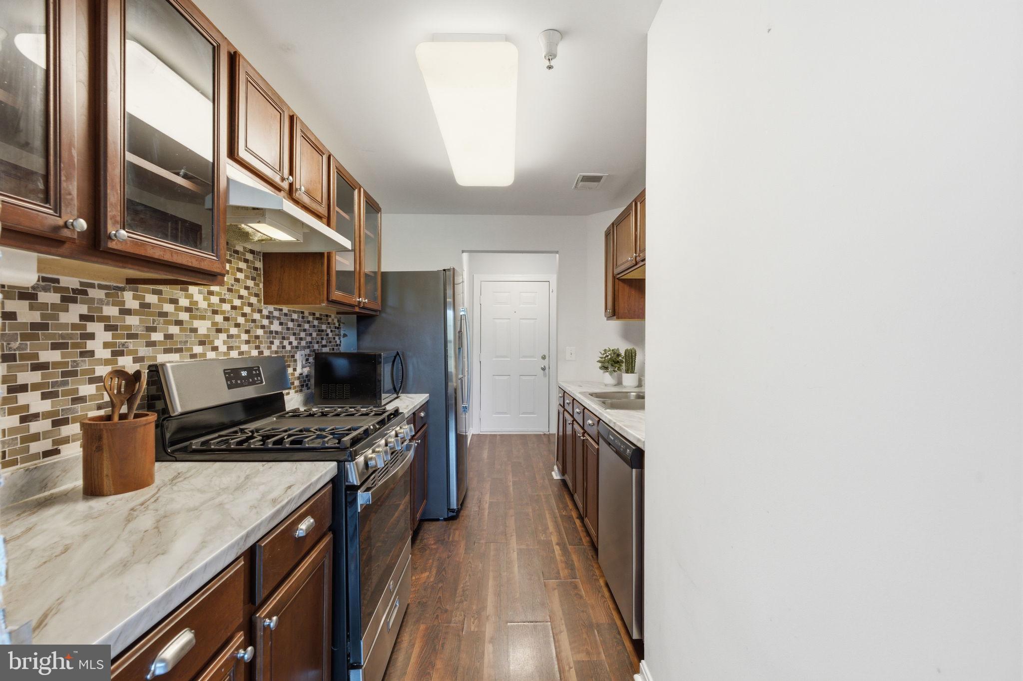 GREENBELT LAKE VILLAGE - Residential