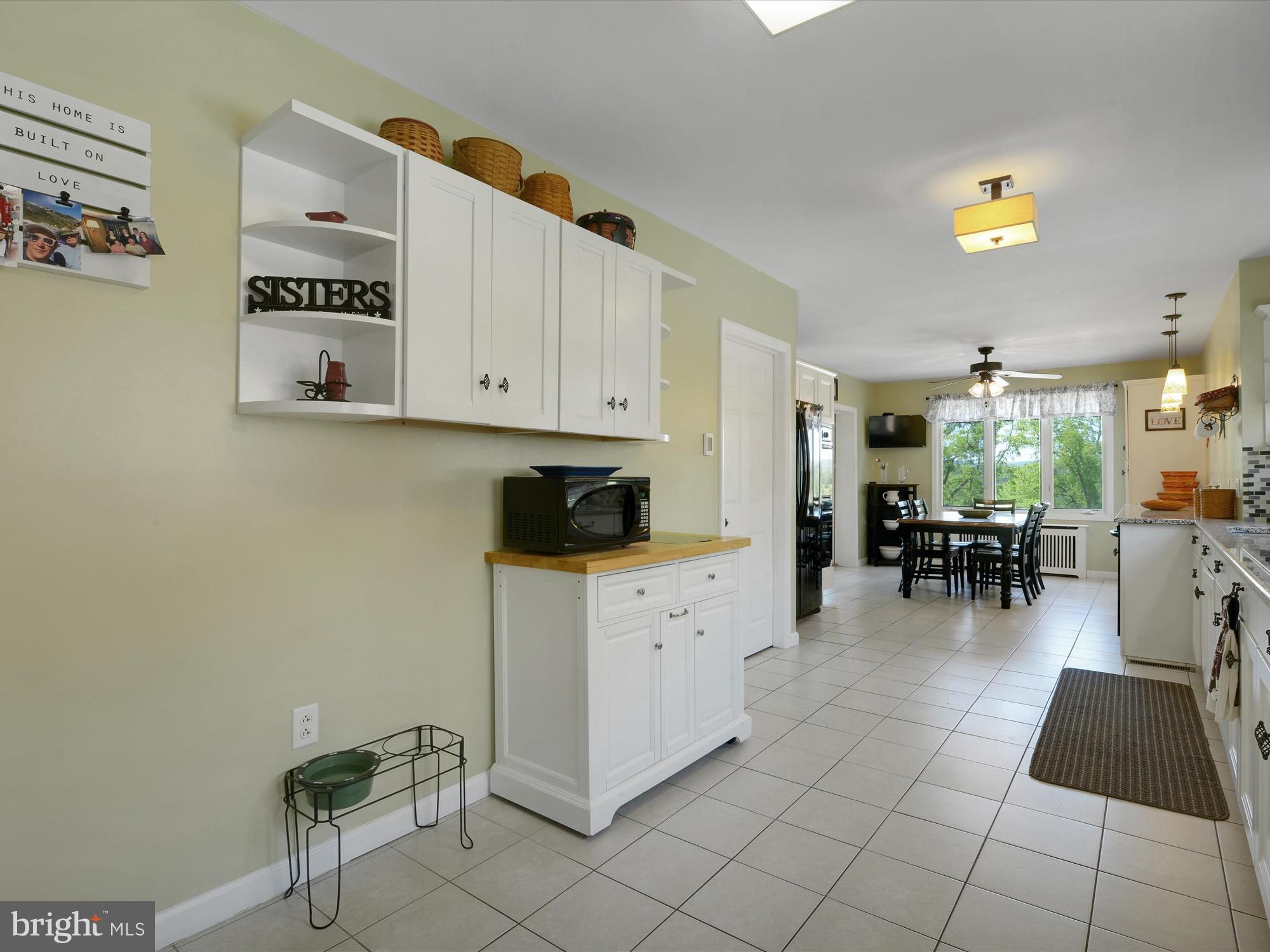 MAHANTONGO STREET - Residential