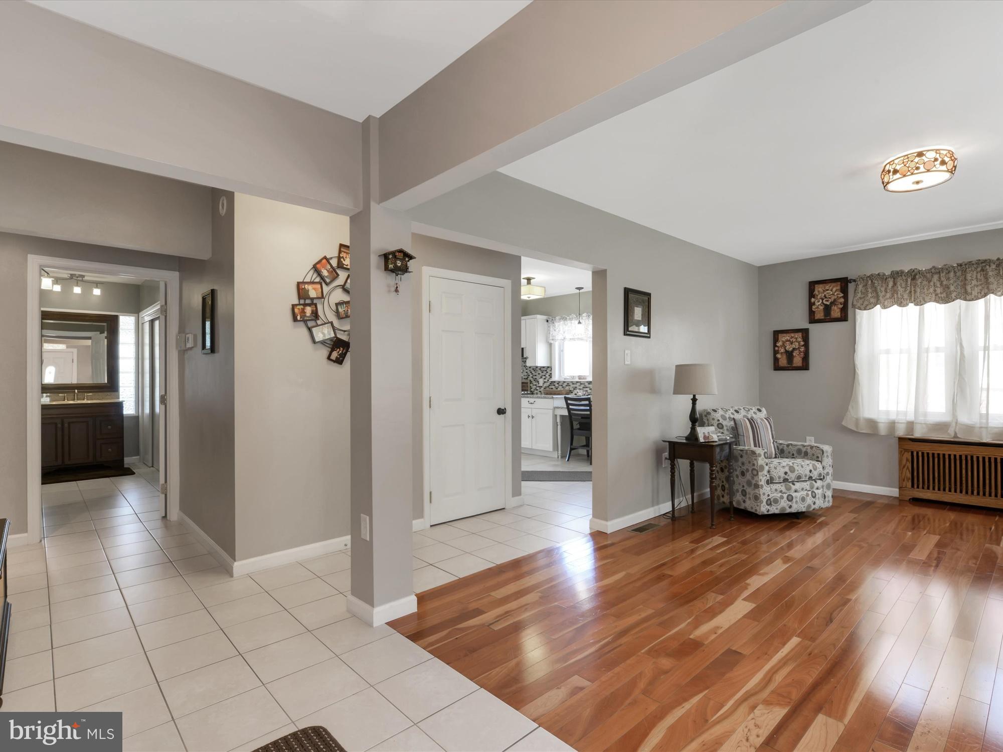 MAHANTONGO STREET - Residential