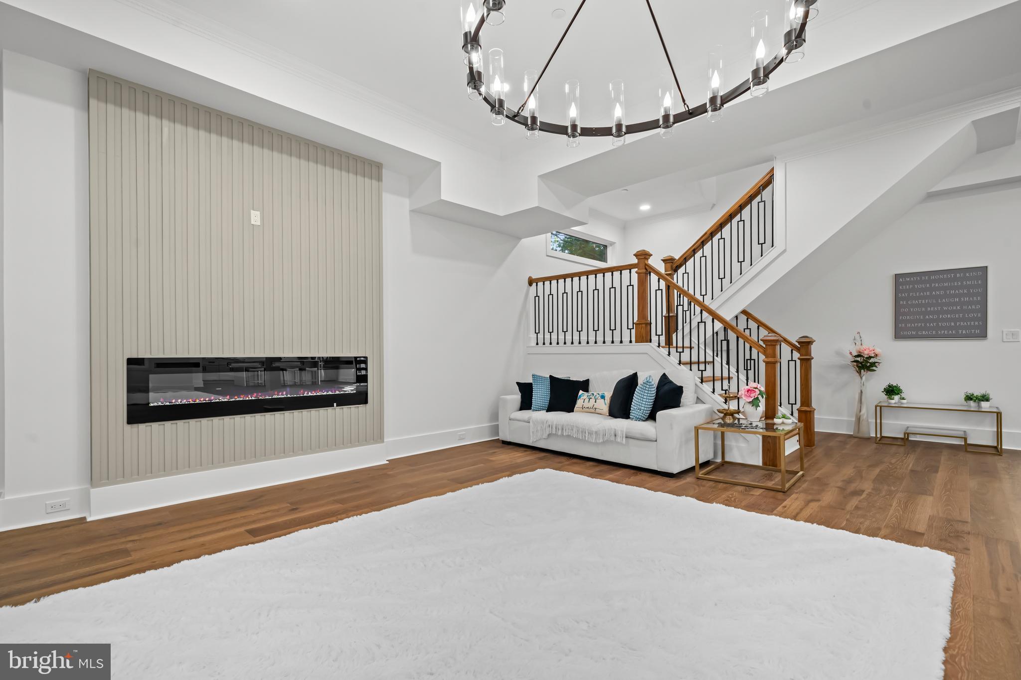 TAKOMA PARK - Residential