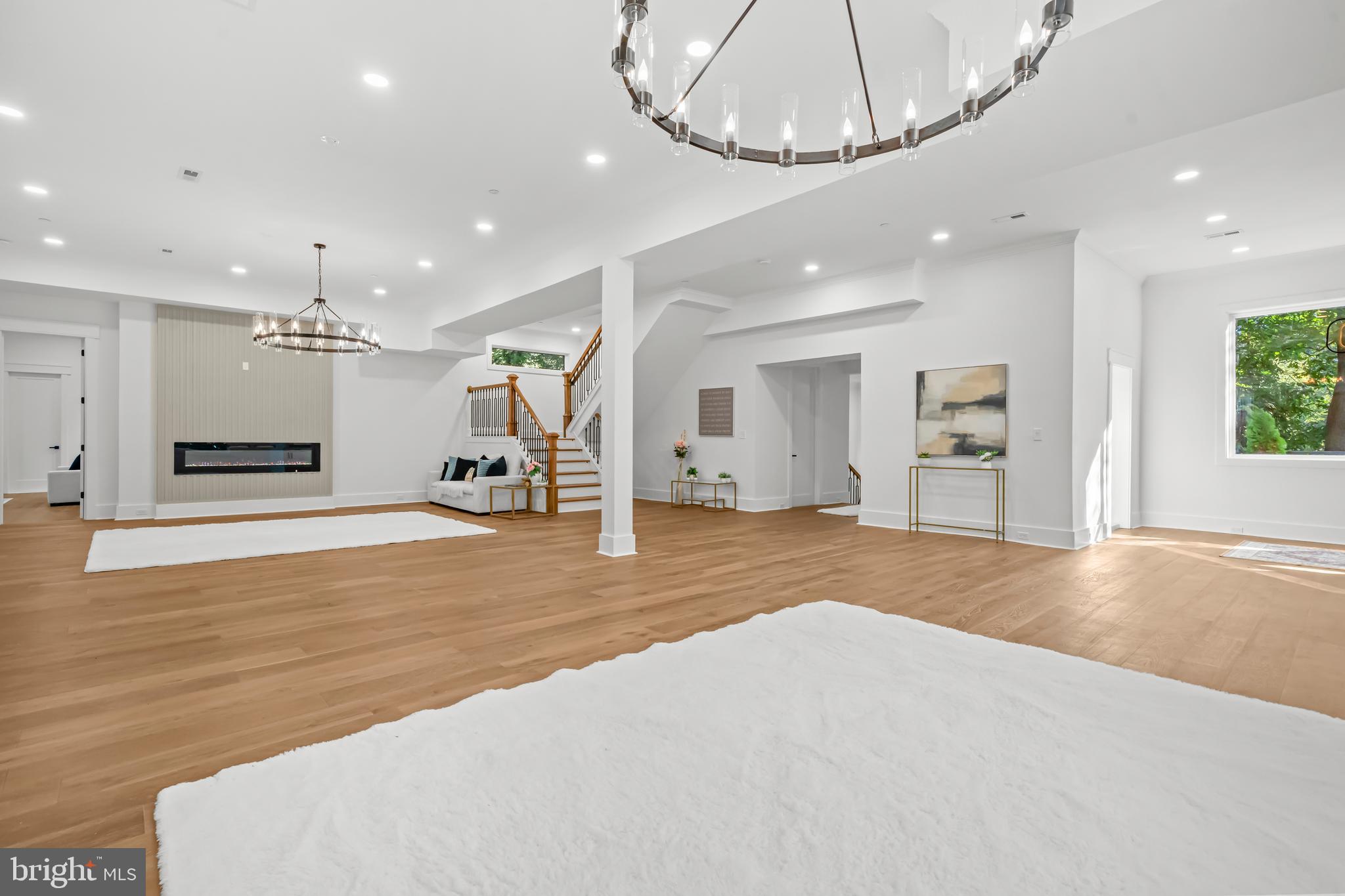 TAKOMA PARK - Residential