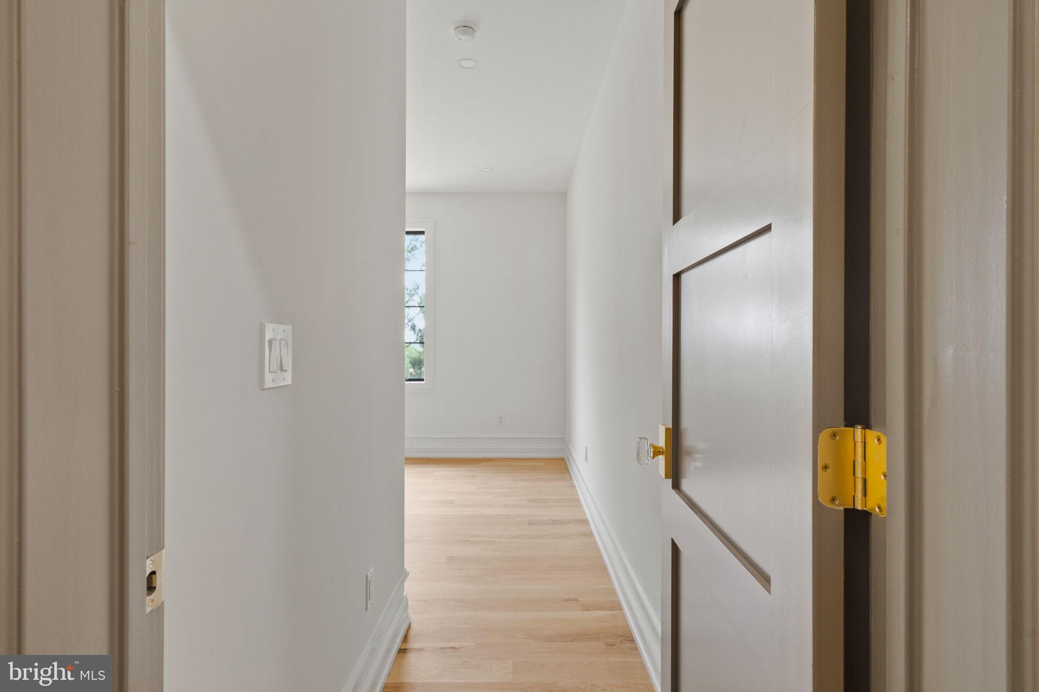 VALENTINE ESTS - Residential