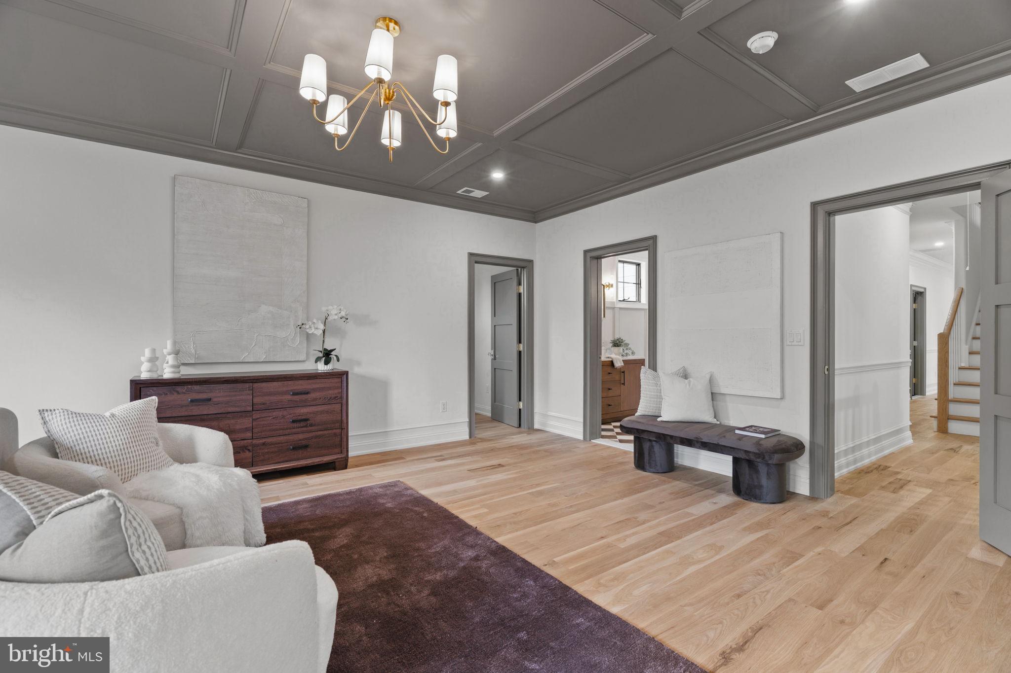 VALENTINE ESTS - Residential
