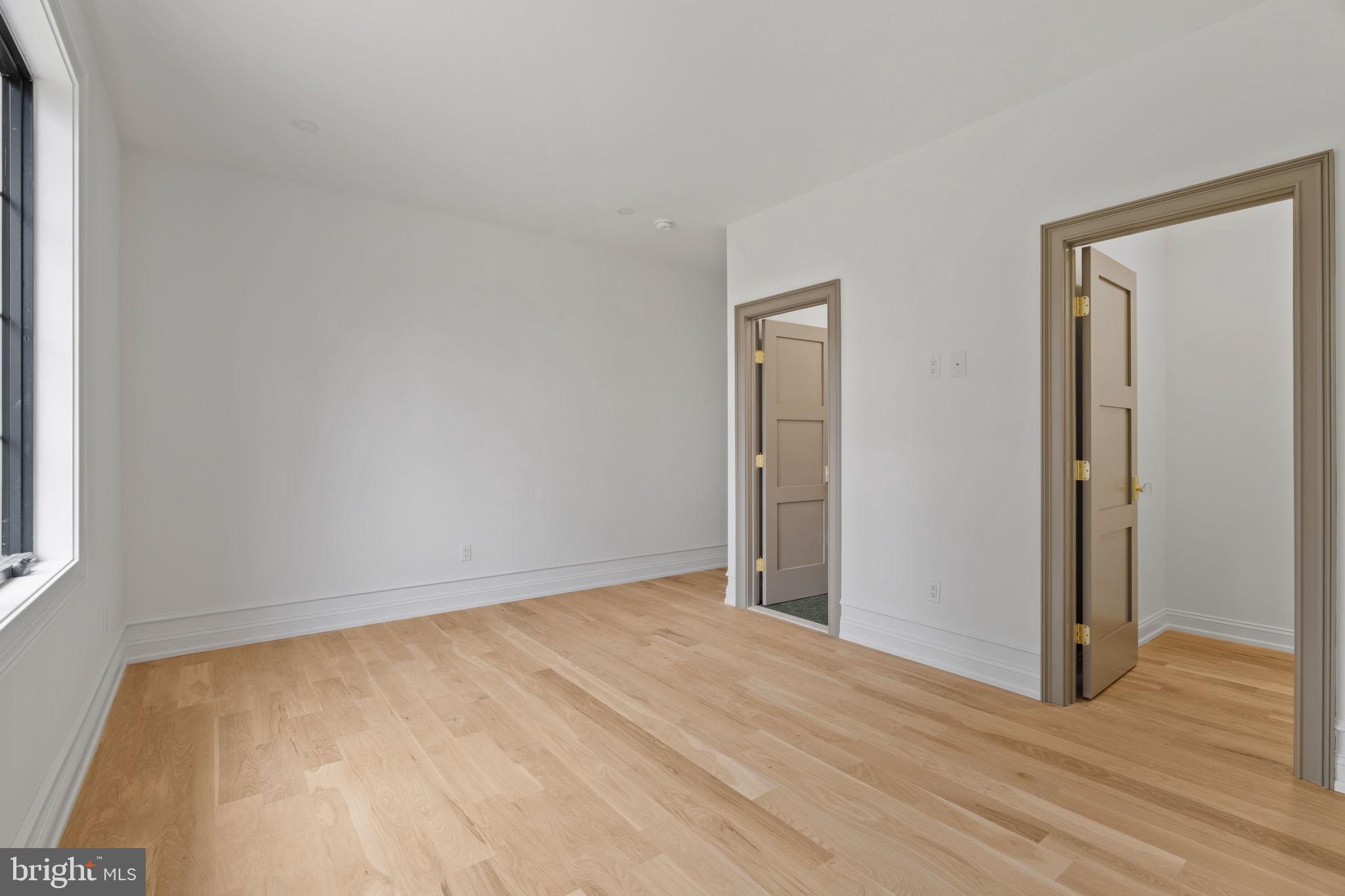 VALENTINE ESTS - Residential