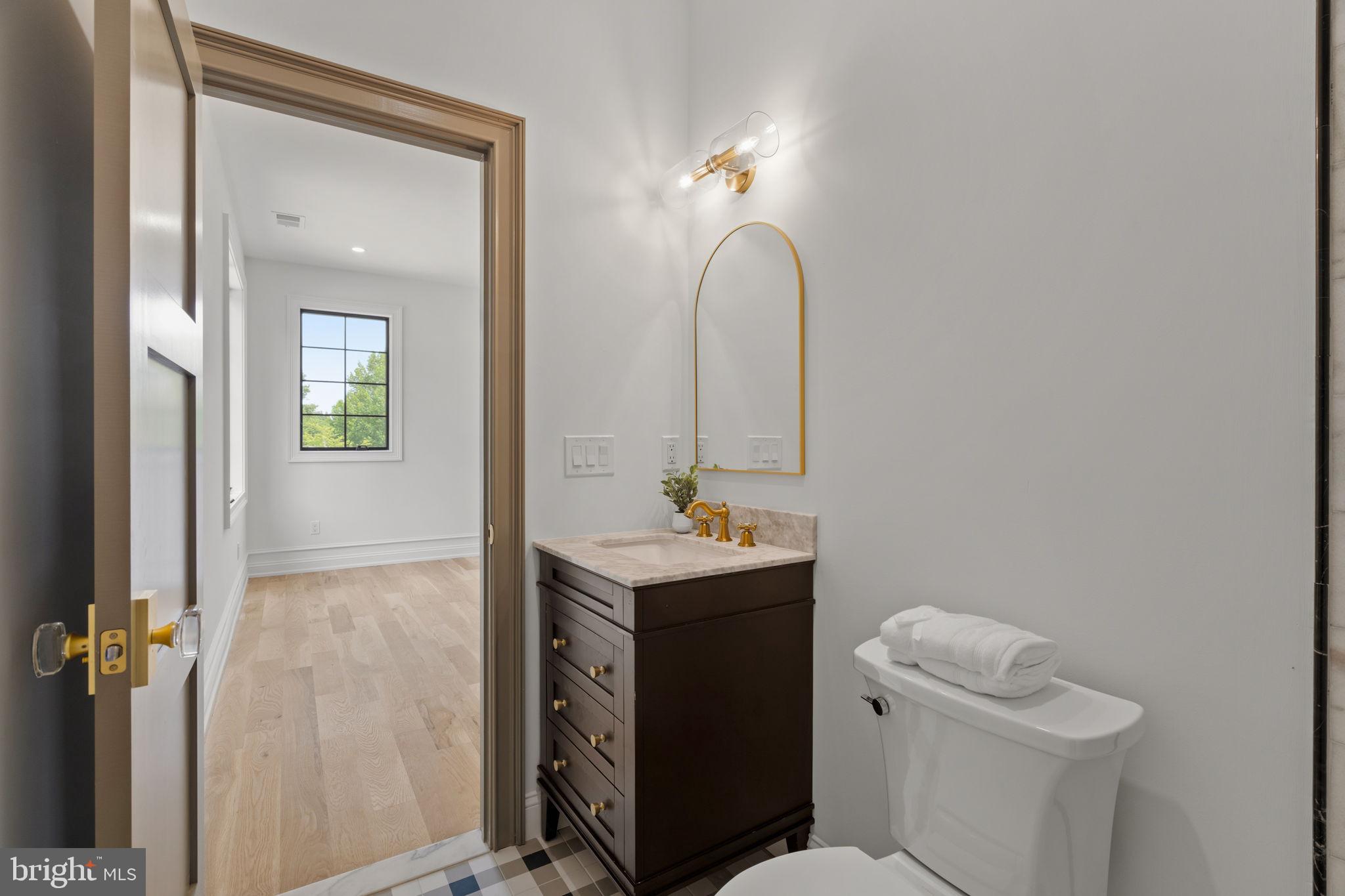 VALENTINE ESTS - Residential