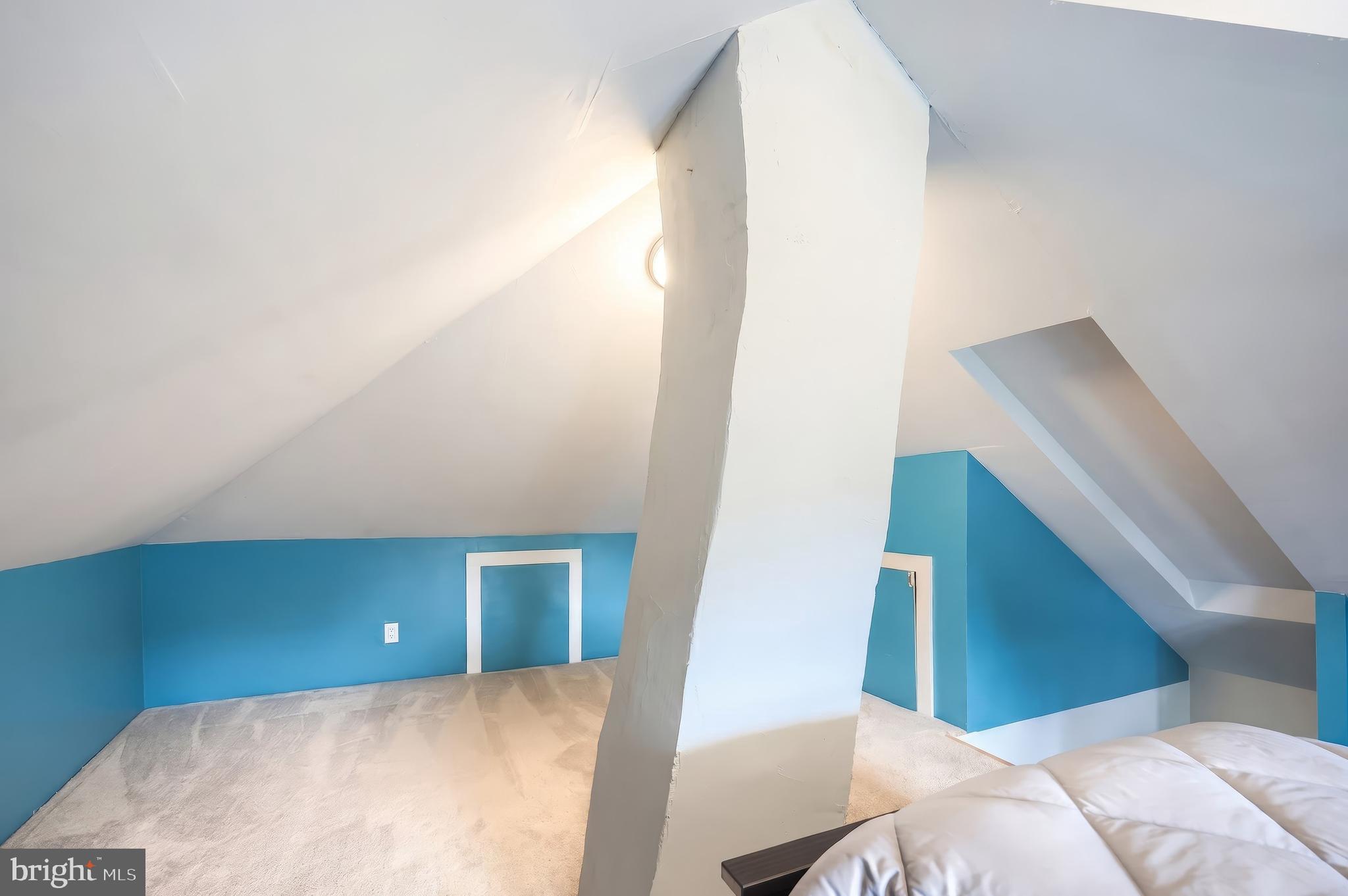 SOUTH HANOVER - Residential