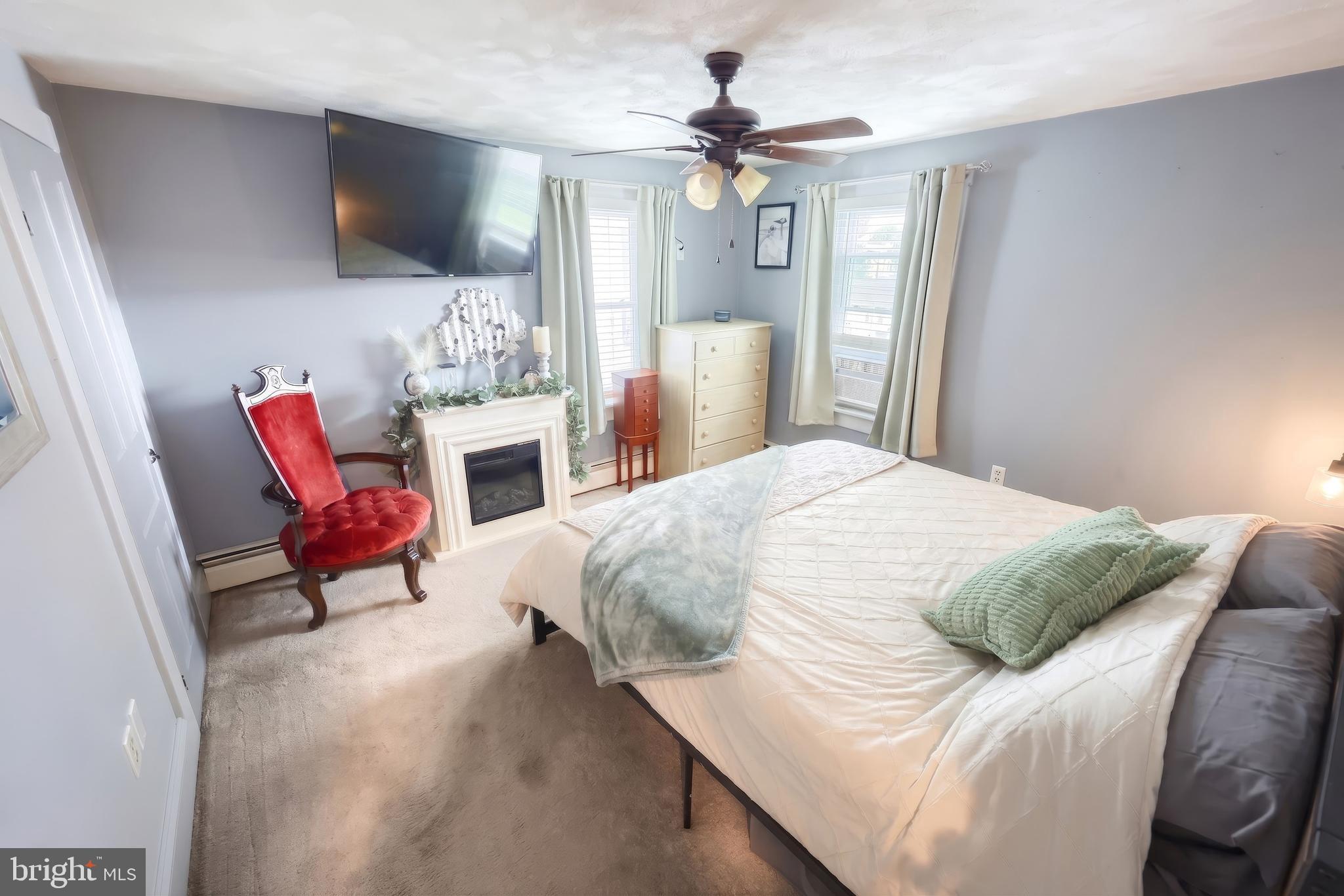SOUTH HANOVER - Residential