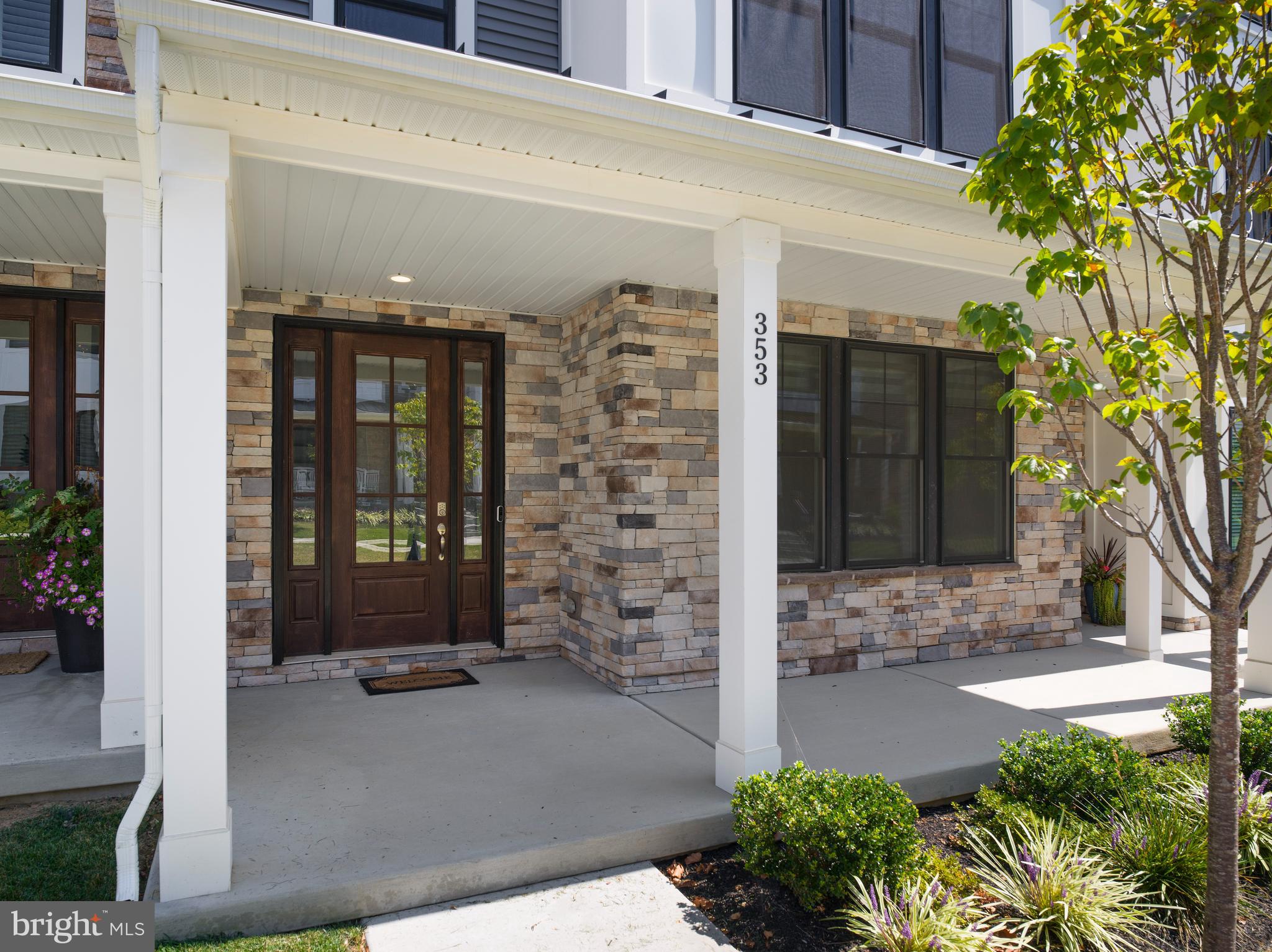 NEWTOWN WALK AT ELLIS PRESERVE - Residential