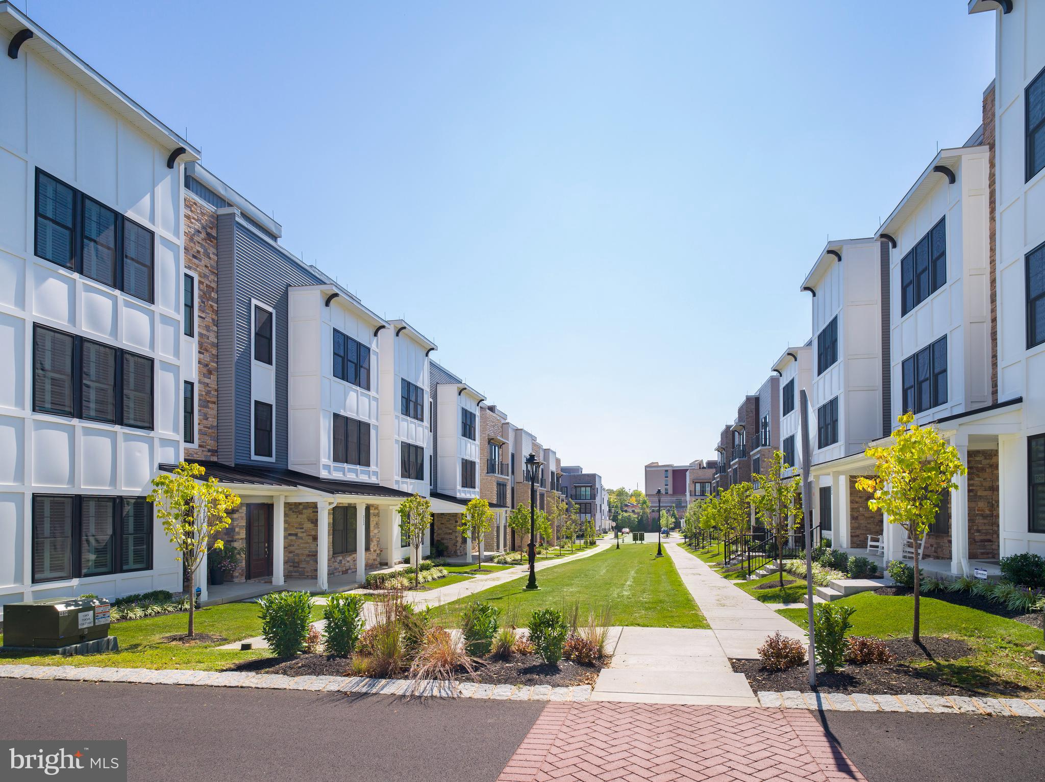 NEWTOWN WALK AT ELLIS PRESERVE - Residential
