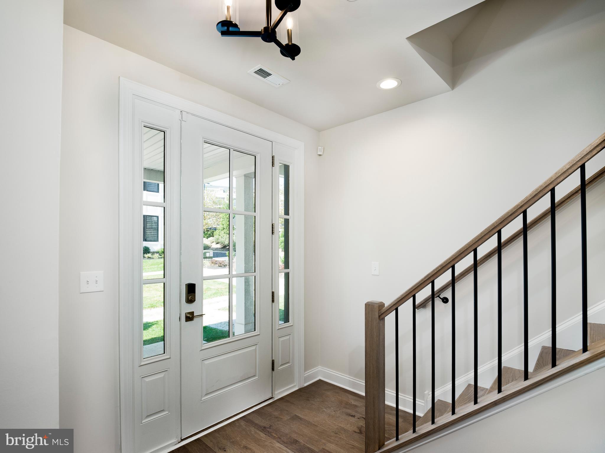 NEWTOWN WALK AT ELLIS PRESERVE - Residential