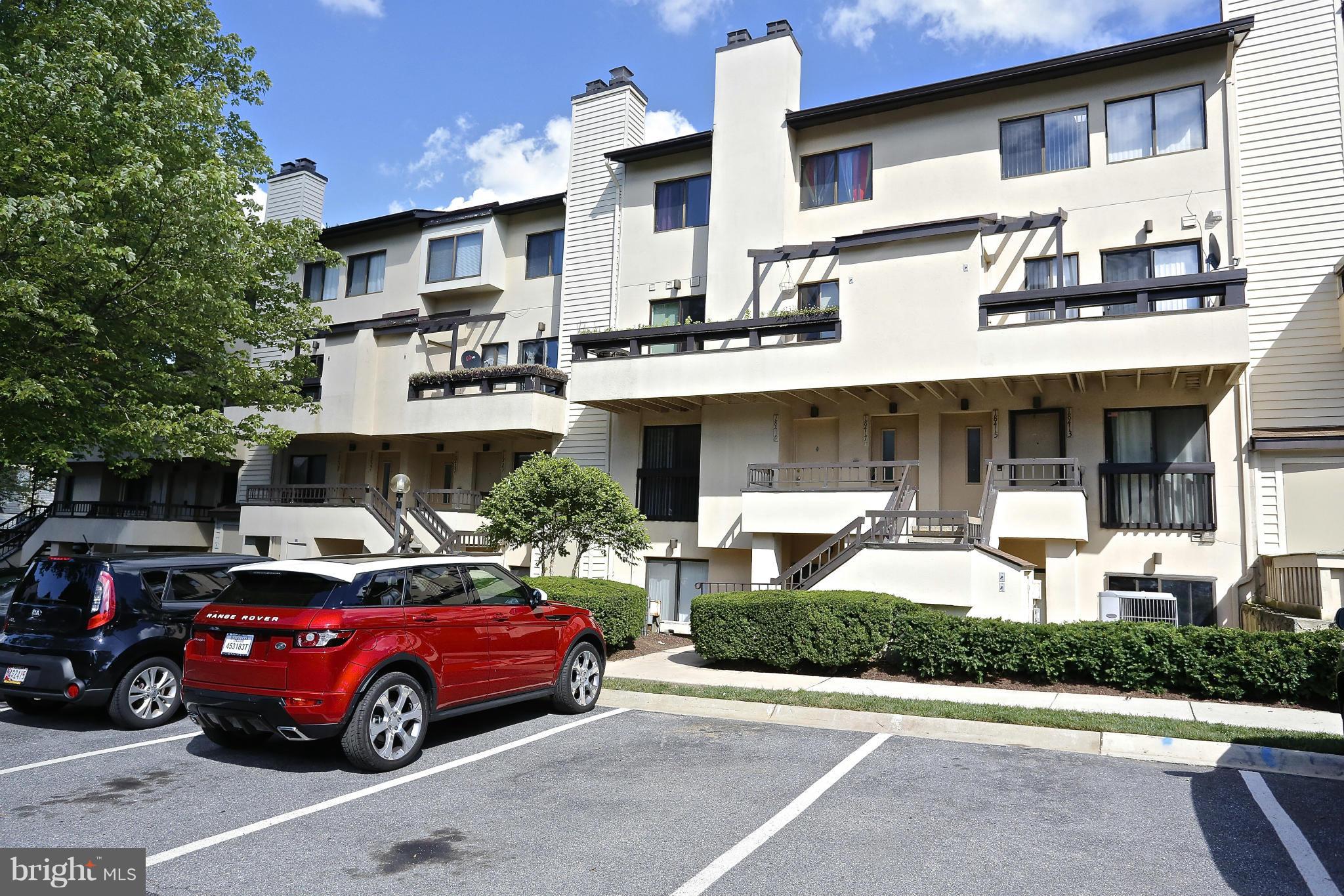 A truly luxury 2-level rental property, fully remodeled. Kitchen w/stainless appliances, granite counters & breakfast bar, designer lighting. Huge LR/DR combo w/fireplace & balcony. Stylish powder room on main level. Upper level BDs w/ cathedral ceilings & remodeled FBs.Large attic for storage. Quiet area w/abundant free parking, swimming pool & tennis courts Close to I-270, I-395, Lakeforest Mall