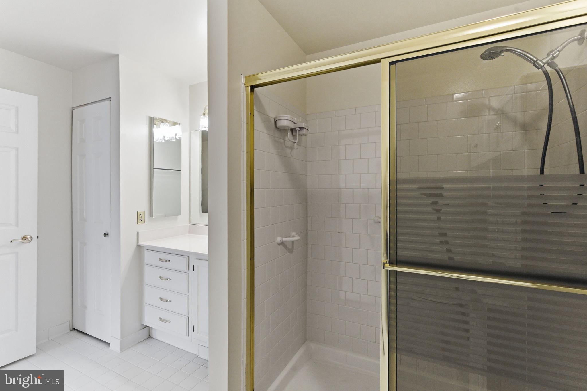 SILVER RIDGE - Residential