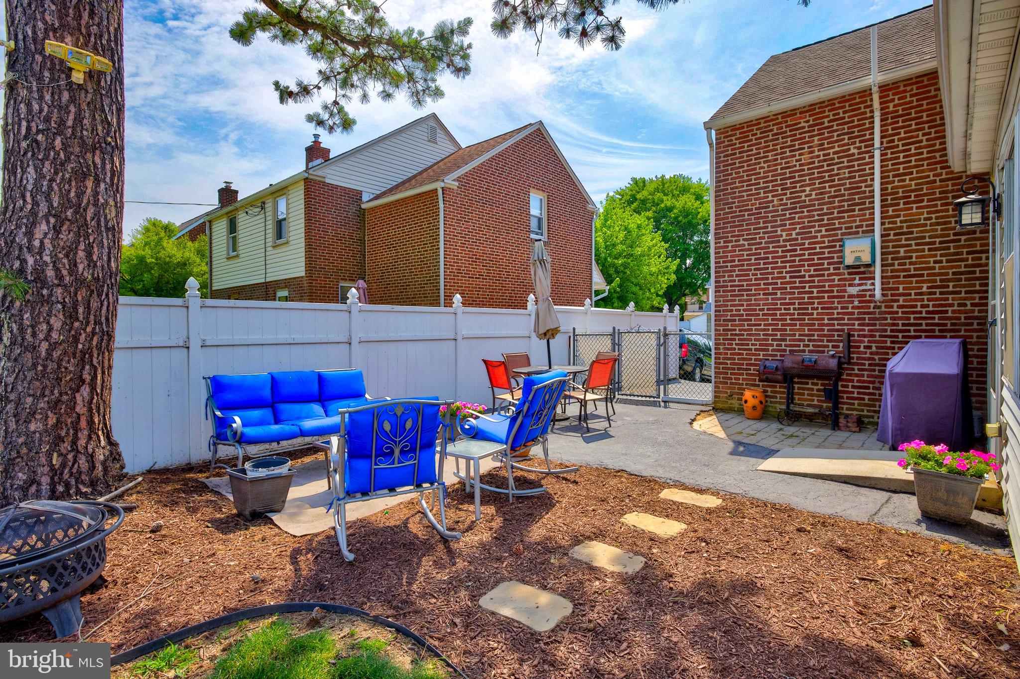 RIDLEY FARMS - Residential