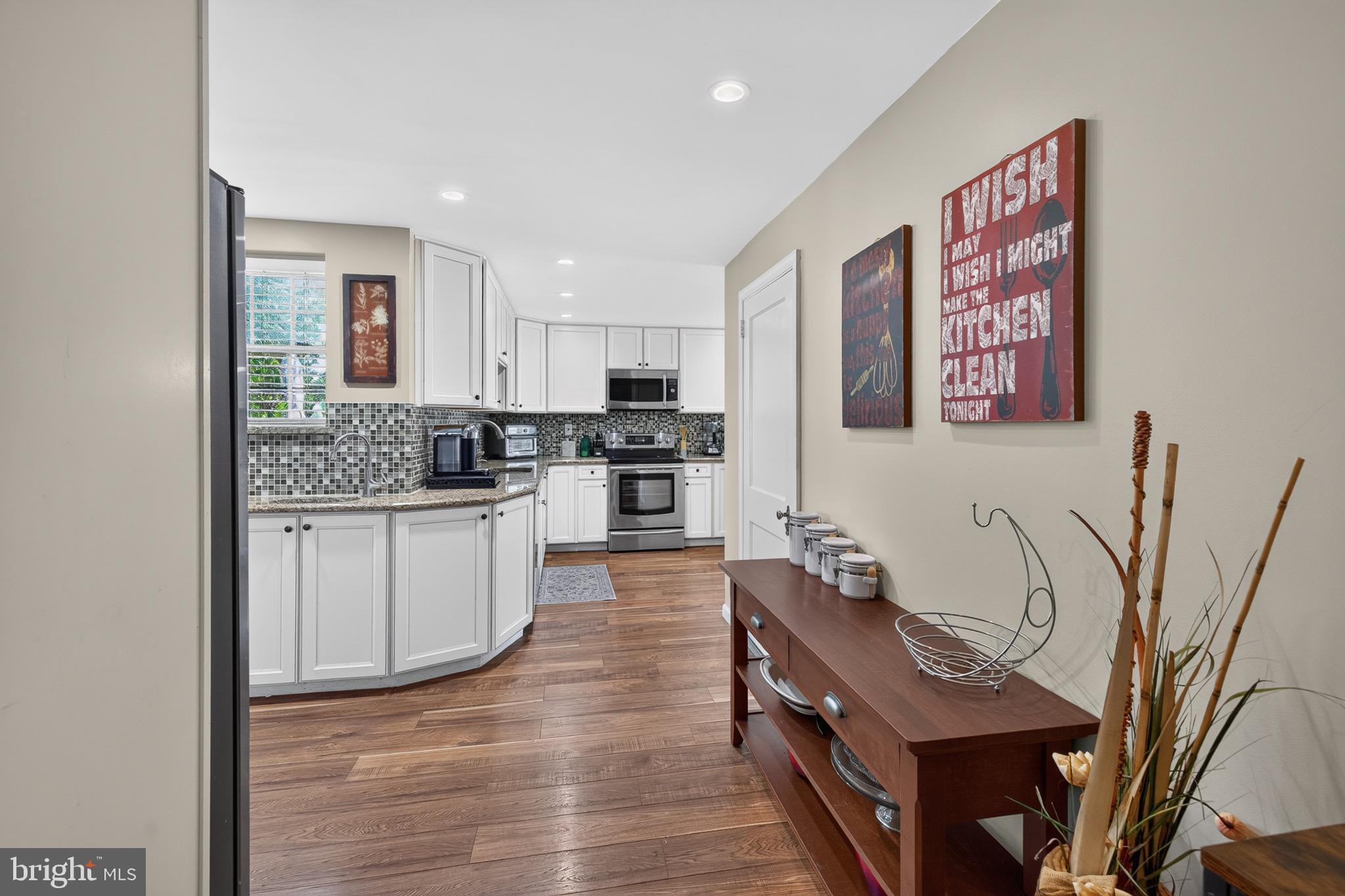 RIDLEY FARMS - Residential
