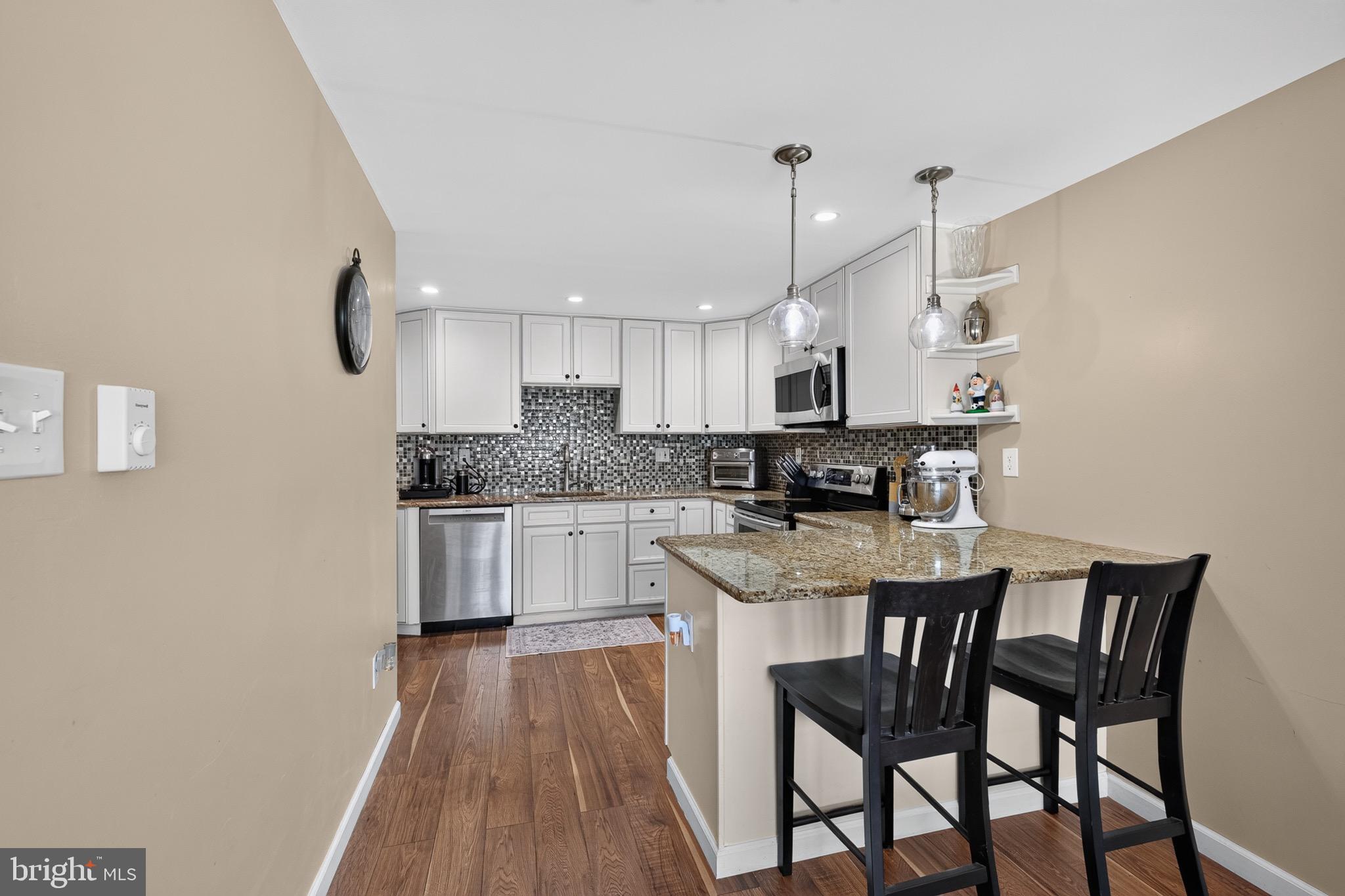 RIDLEY FARMS - Residential