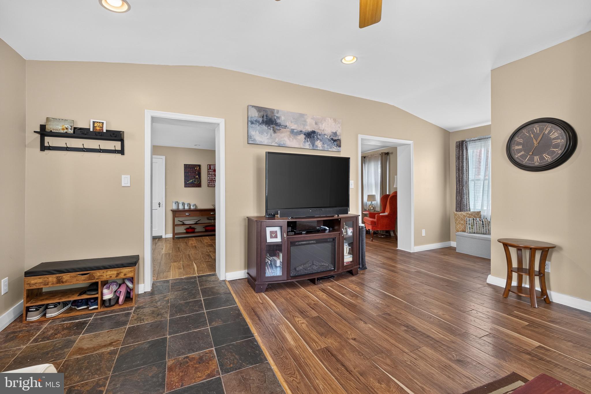 RIDLEY FARMS - Residential