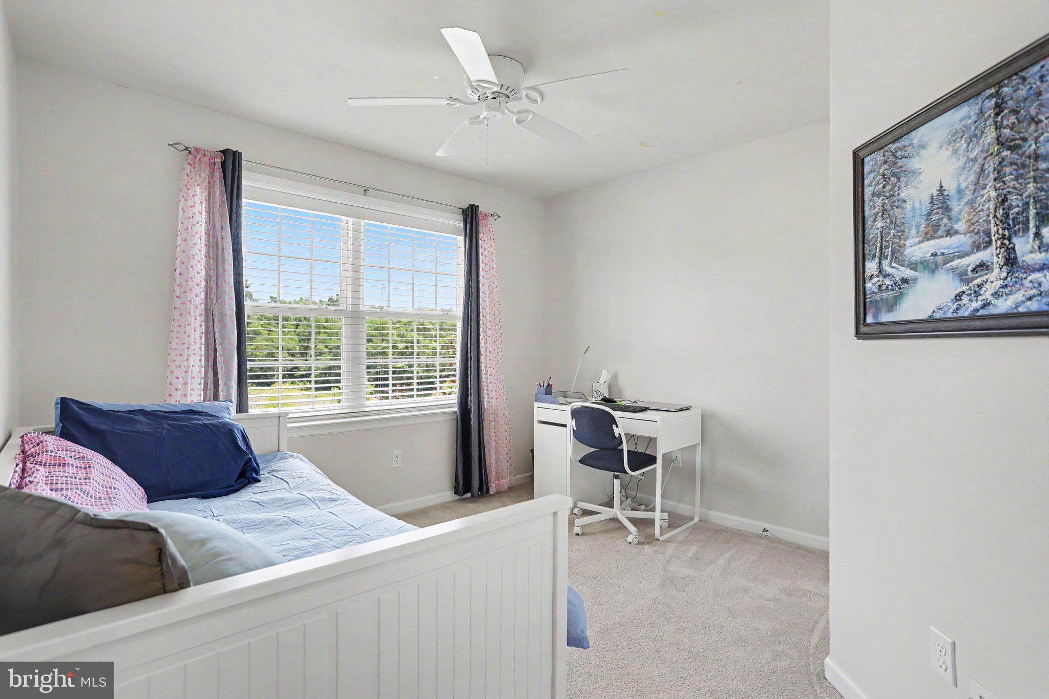 FEATHERTON CROSSING - Residential