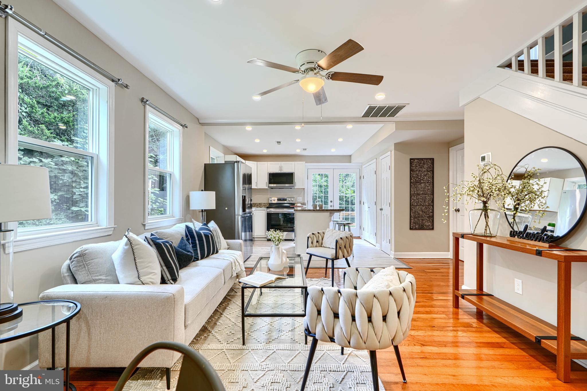CENTREVILLE - Residential
