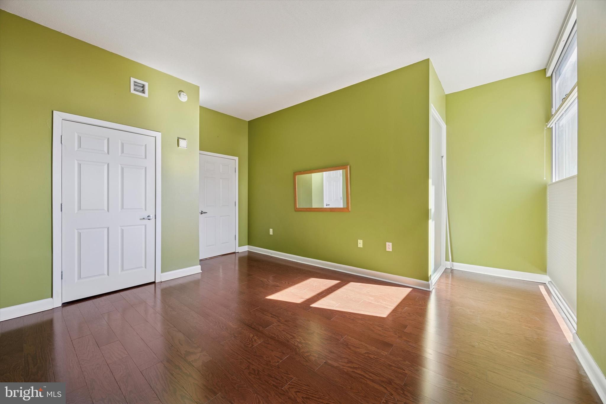 OLD CITY - Residential Lease