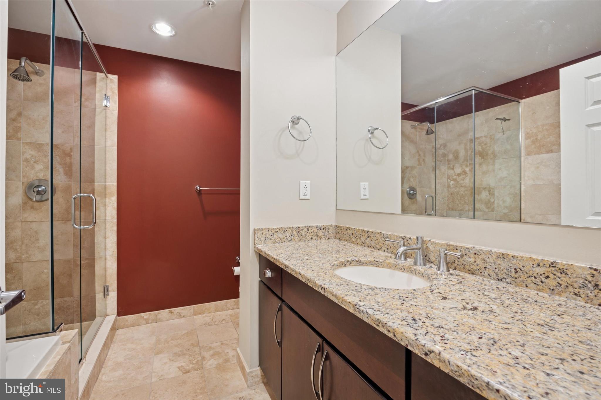 OLD CITY - Residential Lease