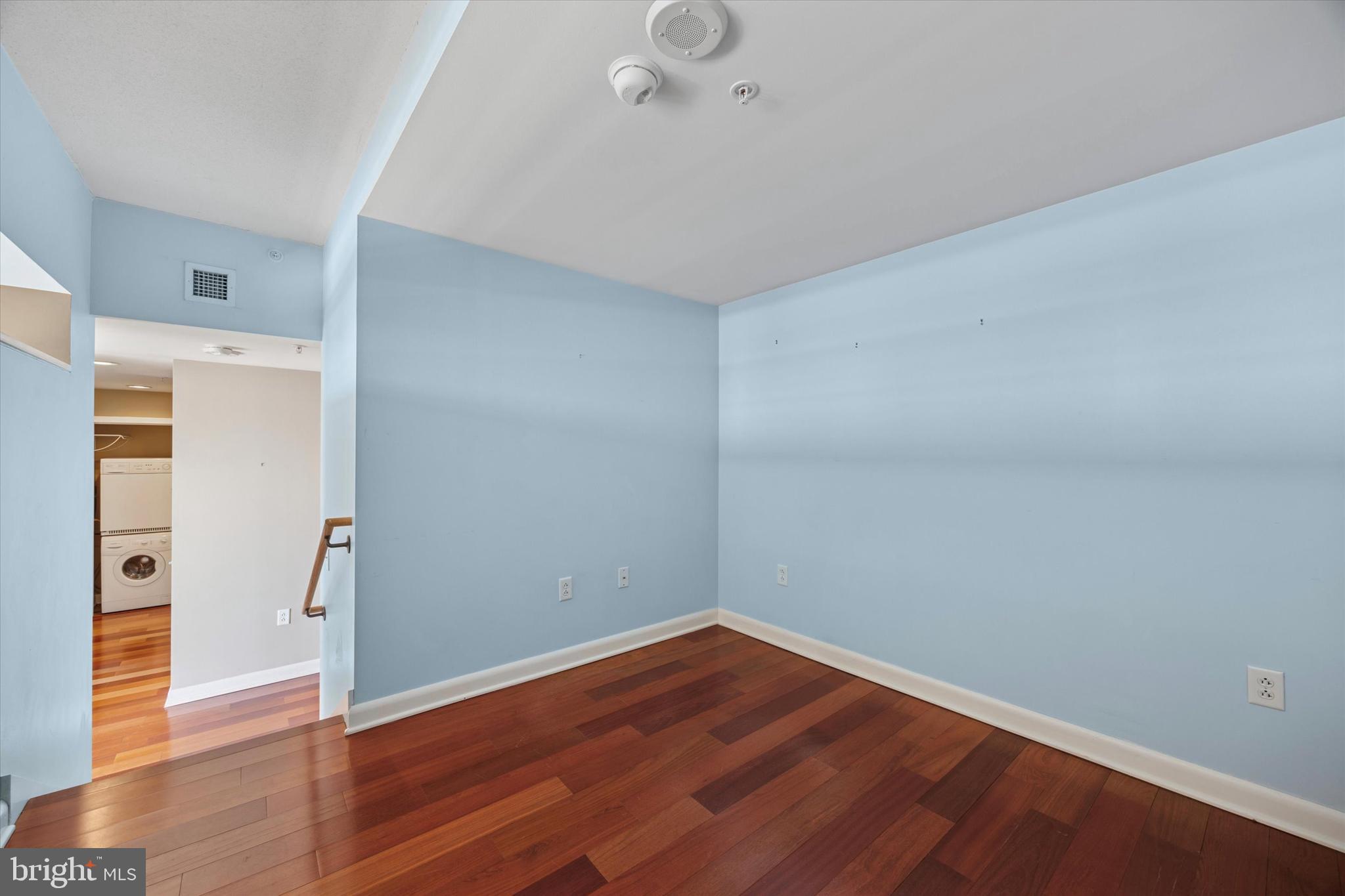 OLD CITY - Residential Lease