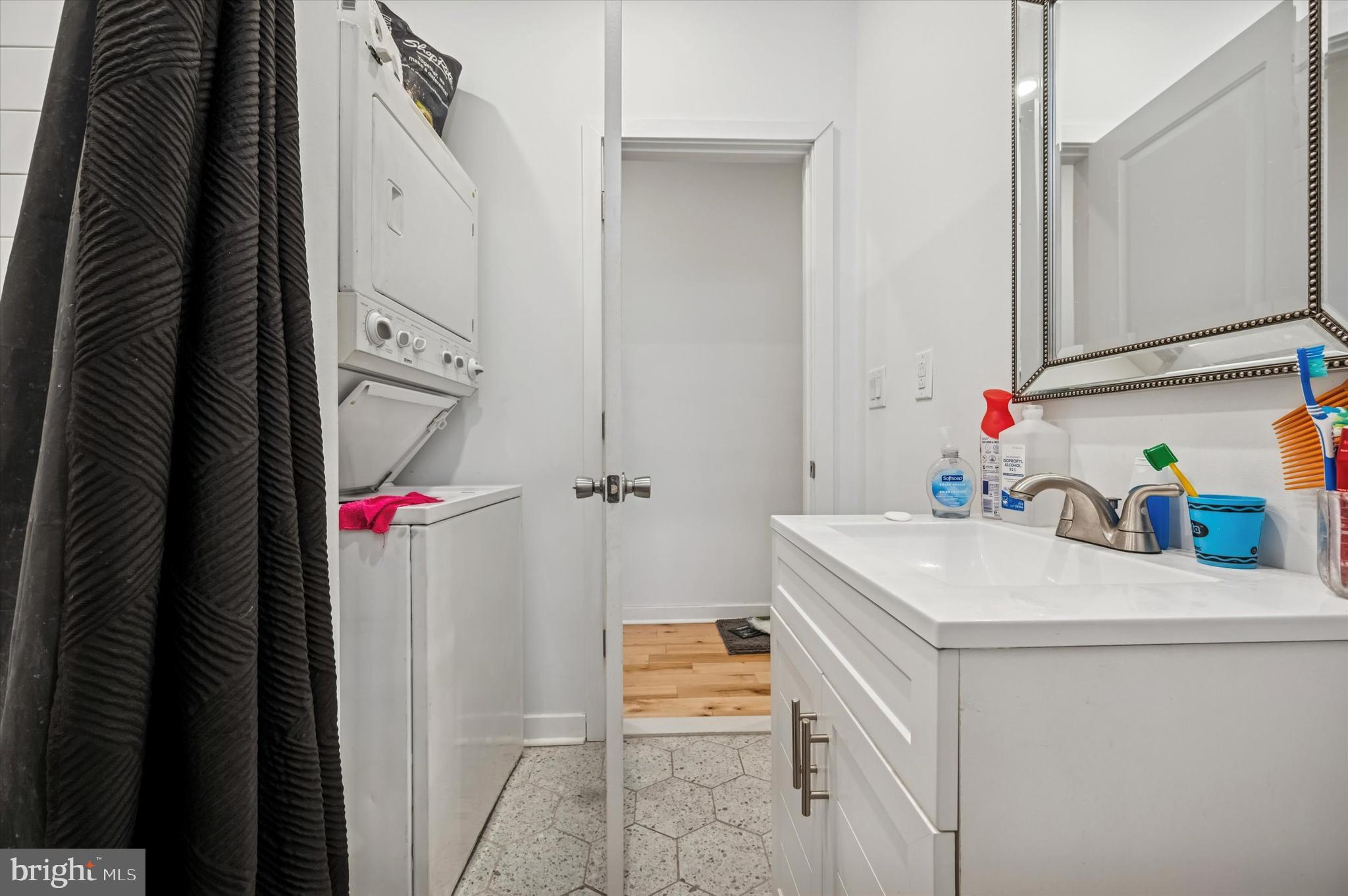 BELMONT - Residential