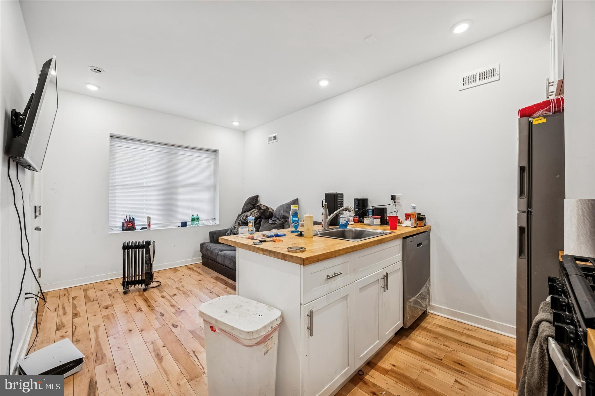 BELMONT - Residential