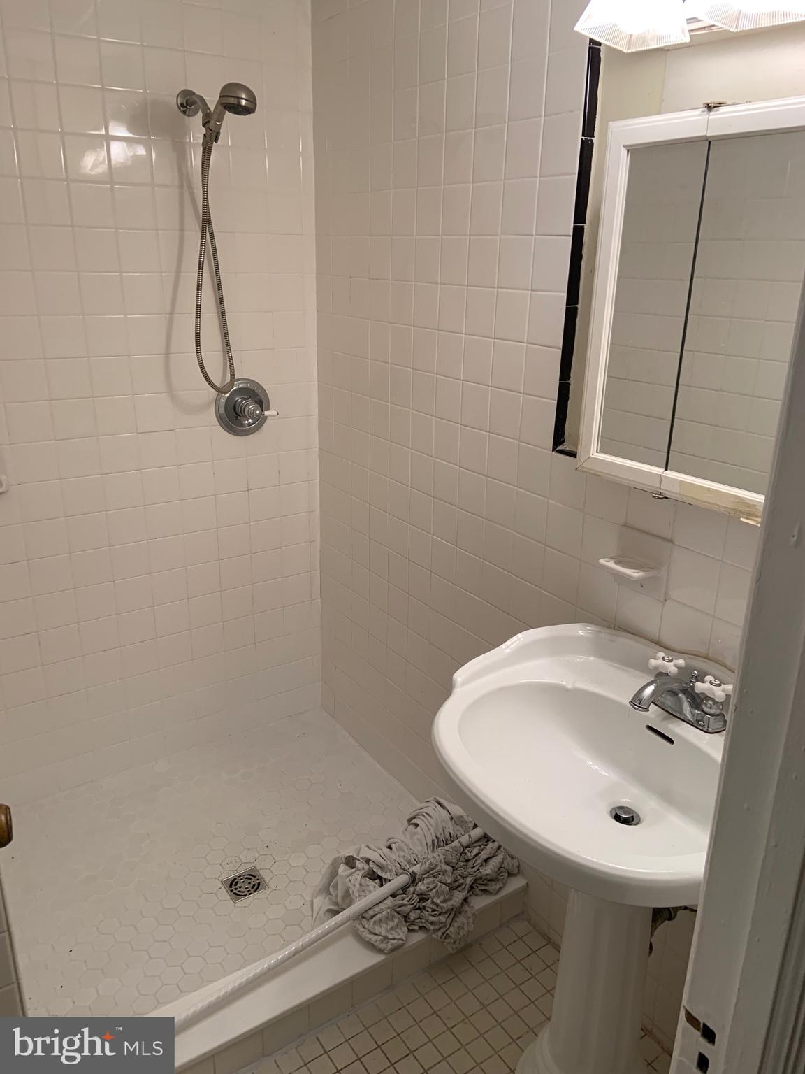 WASHINGTON SQ WEST - Residential
