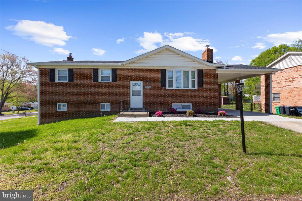 CRESTVIEW MANOR - Residential Lease