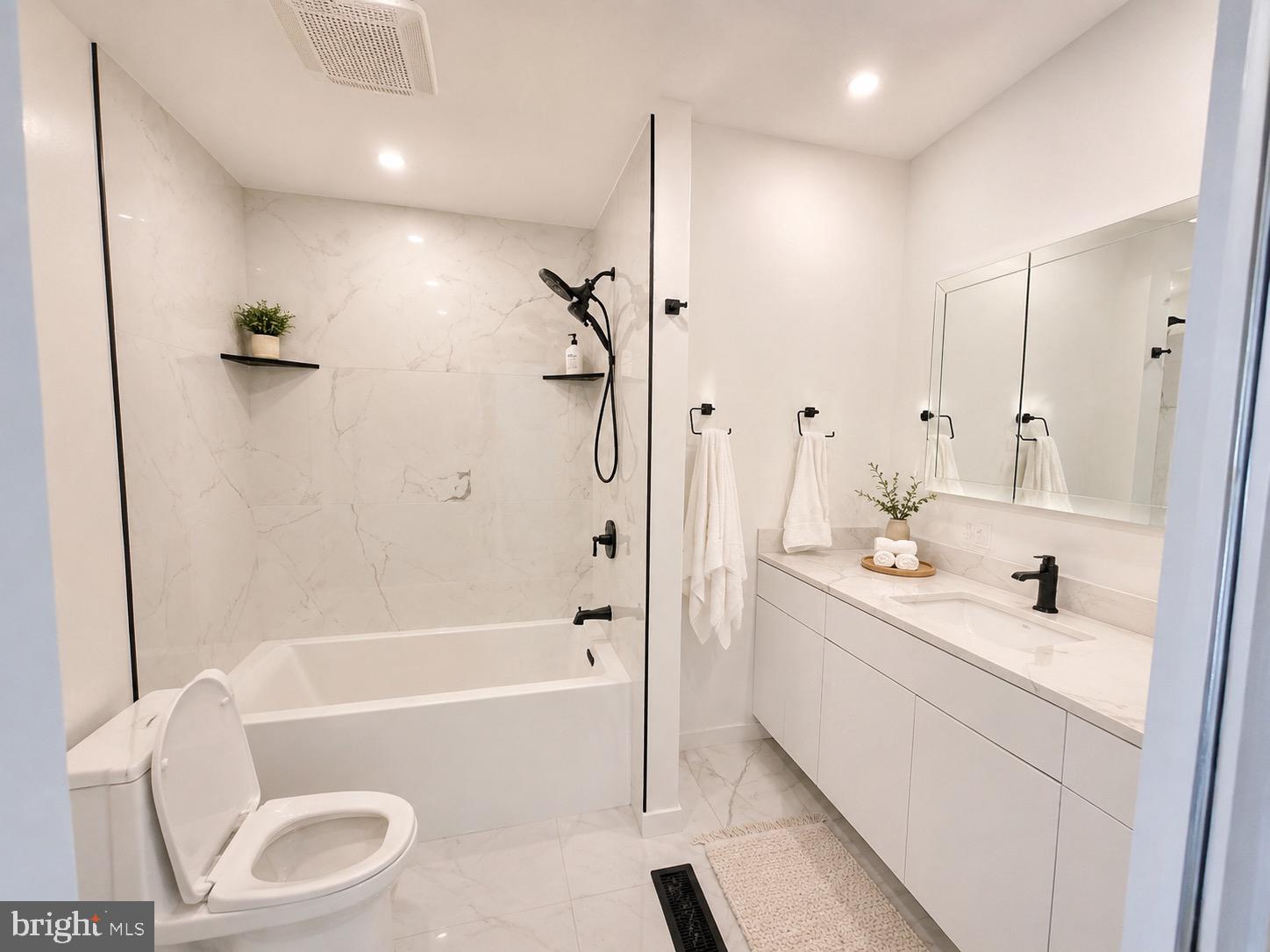 SILVER SPRING - Residential