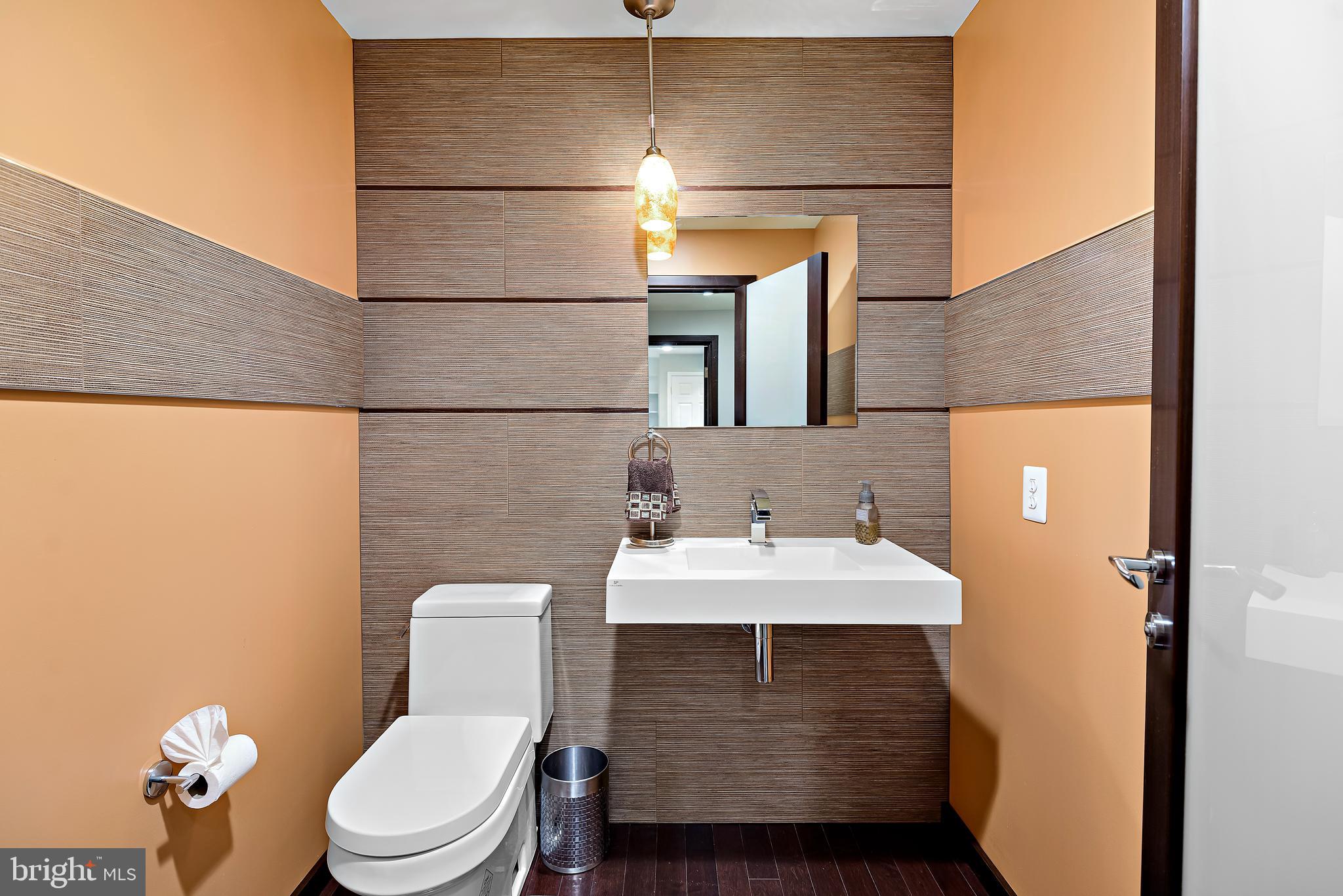 PALATINE OAKS - Residential