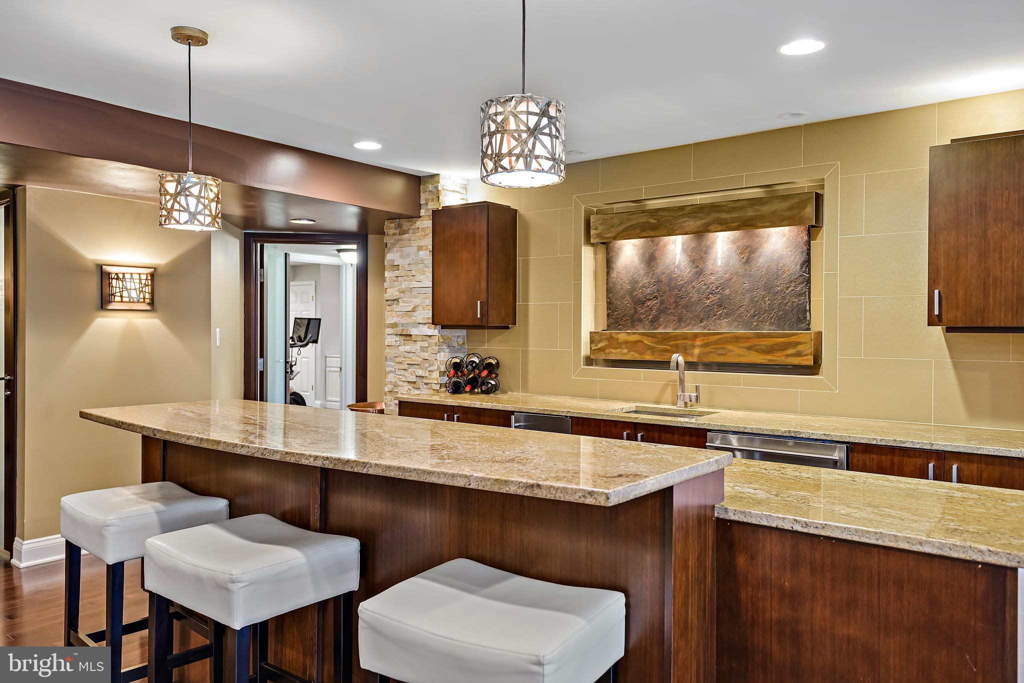 PALATINE OAKS - Residential