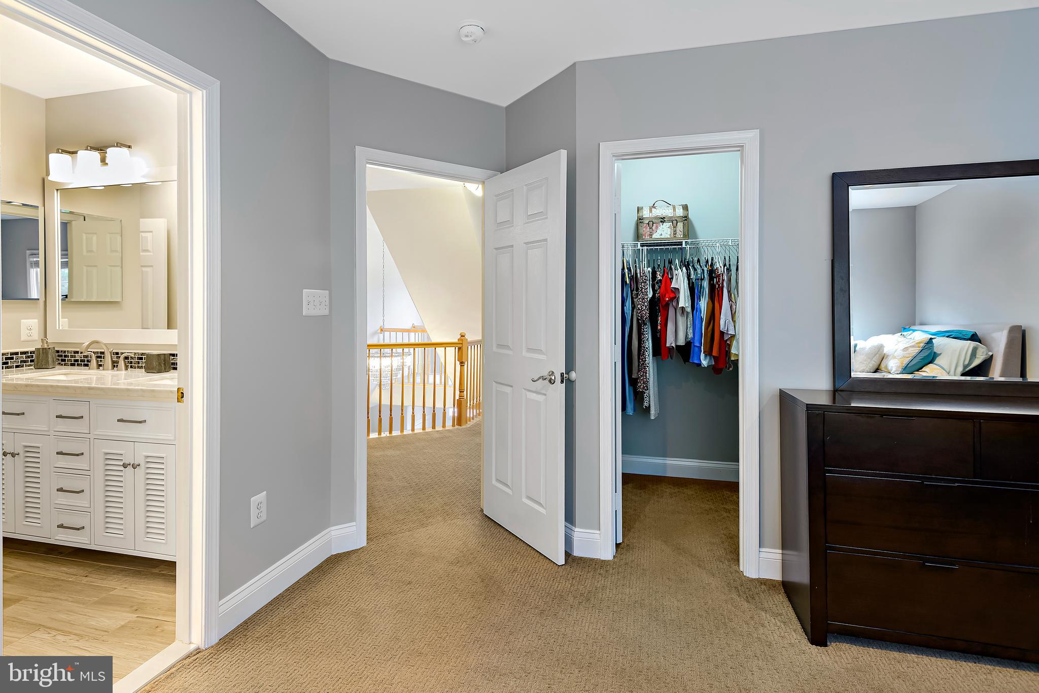 PALATINE OAKS - Residential