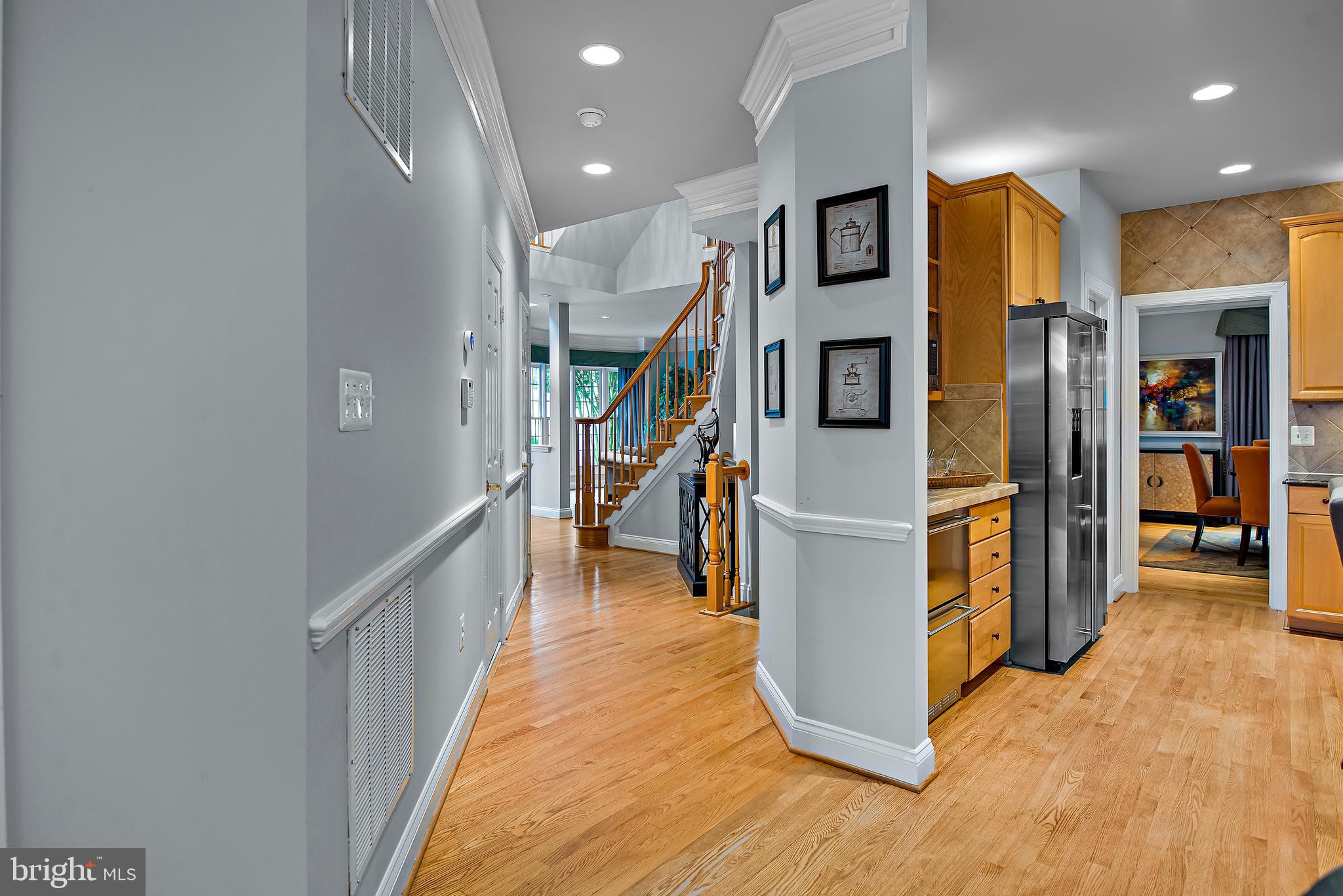 PALATINE OAKS - Residential