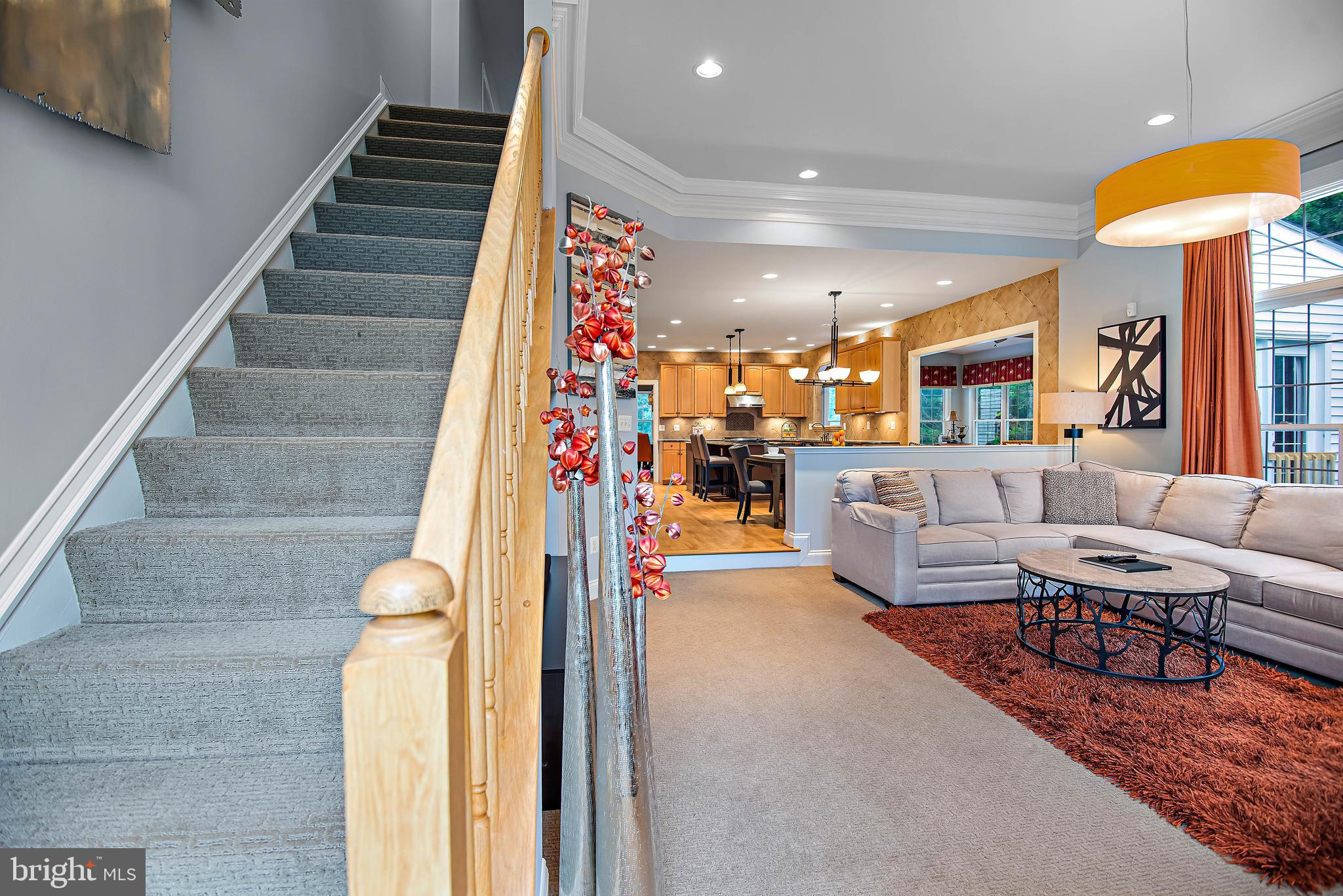 PALATINE OAKS - Residential
