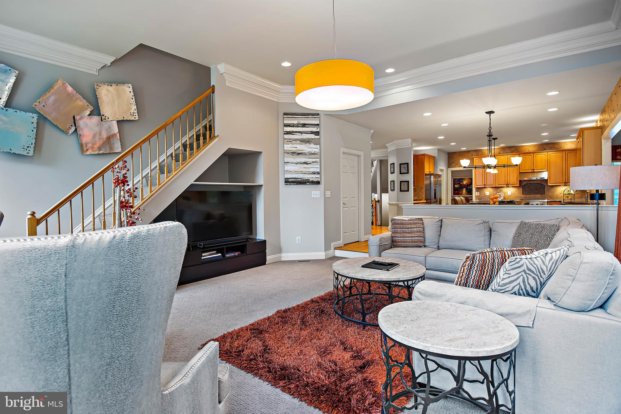 PALATINE OAKS - Residential