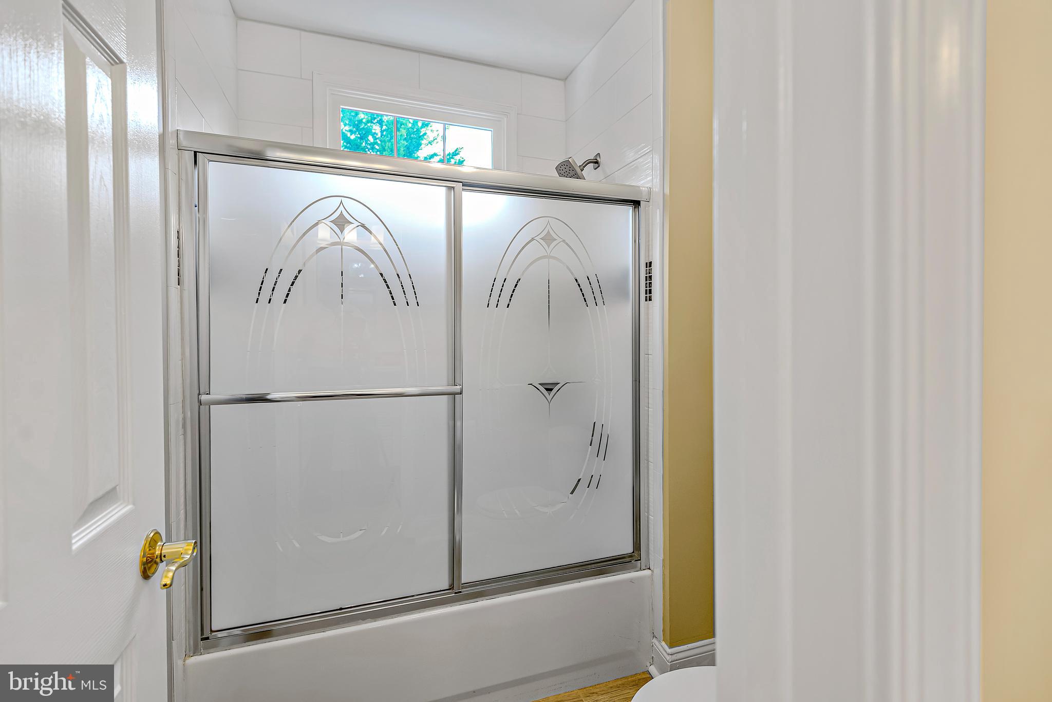 PALATINE OAKS - Residential