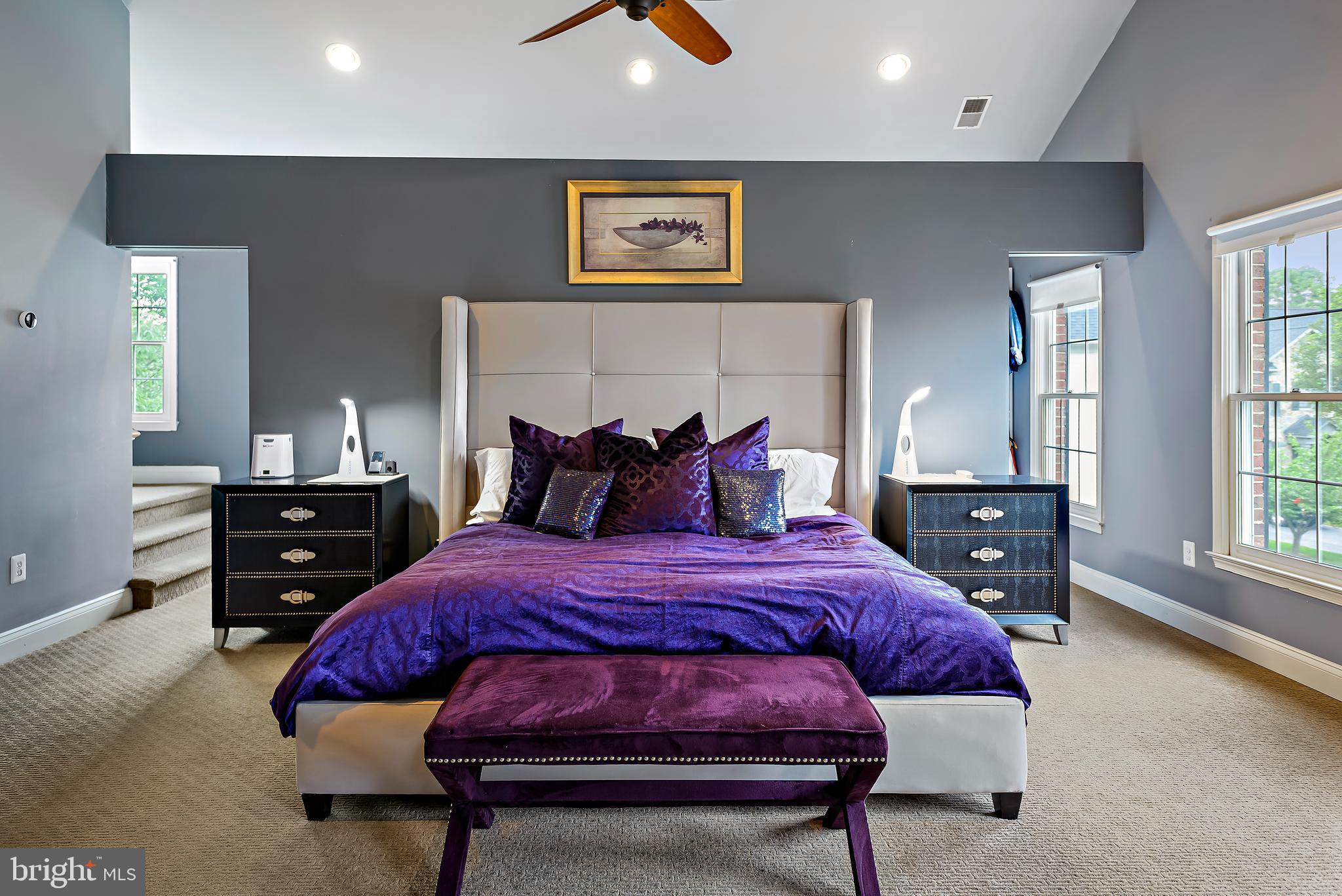 PALATINE OAKS - Residential