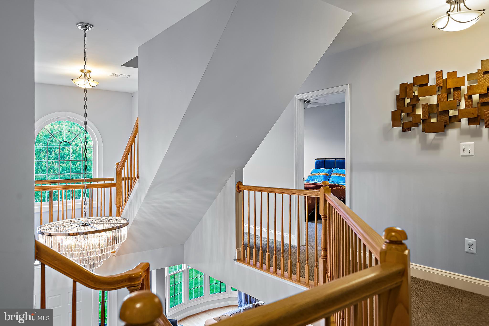 PALATINE OAKS - Residential