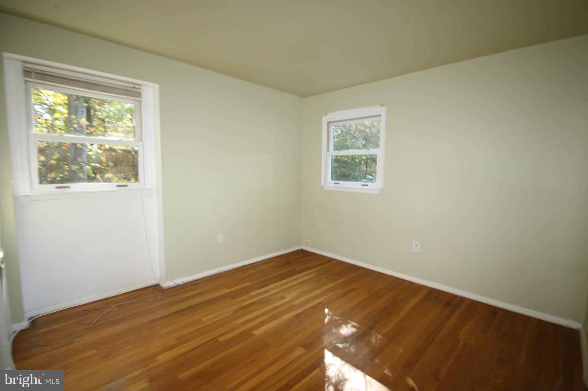 BEL PRE WOODS - Residential
